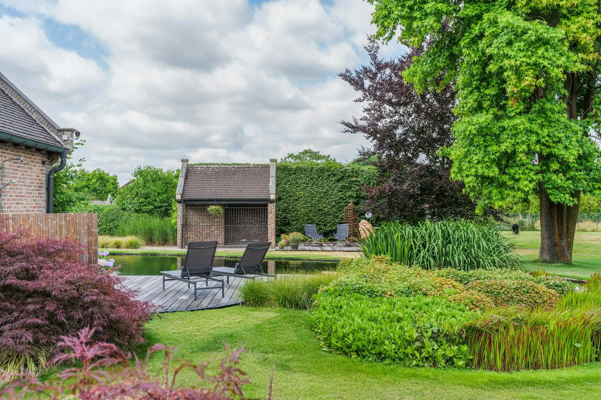 Villa met praktijkruimte en weilanden te koop in Geel foto 41