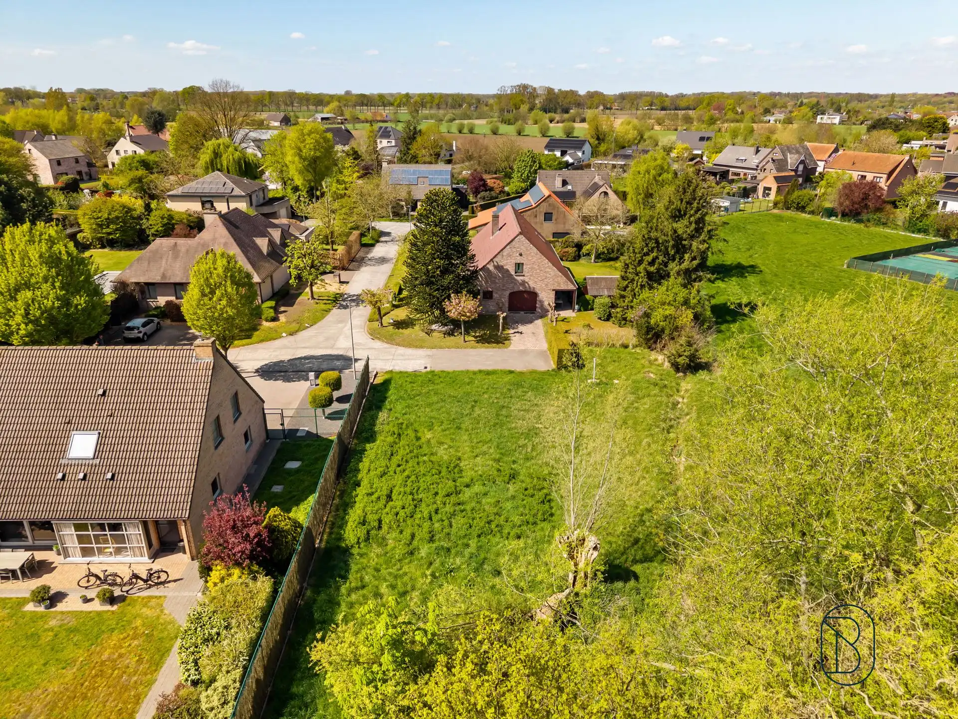 Mooi gelegen bouwgrond voor villa. foto 5