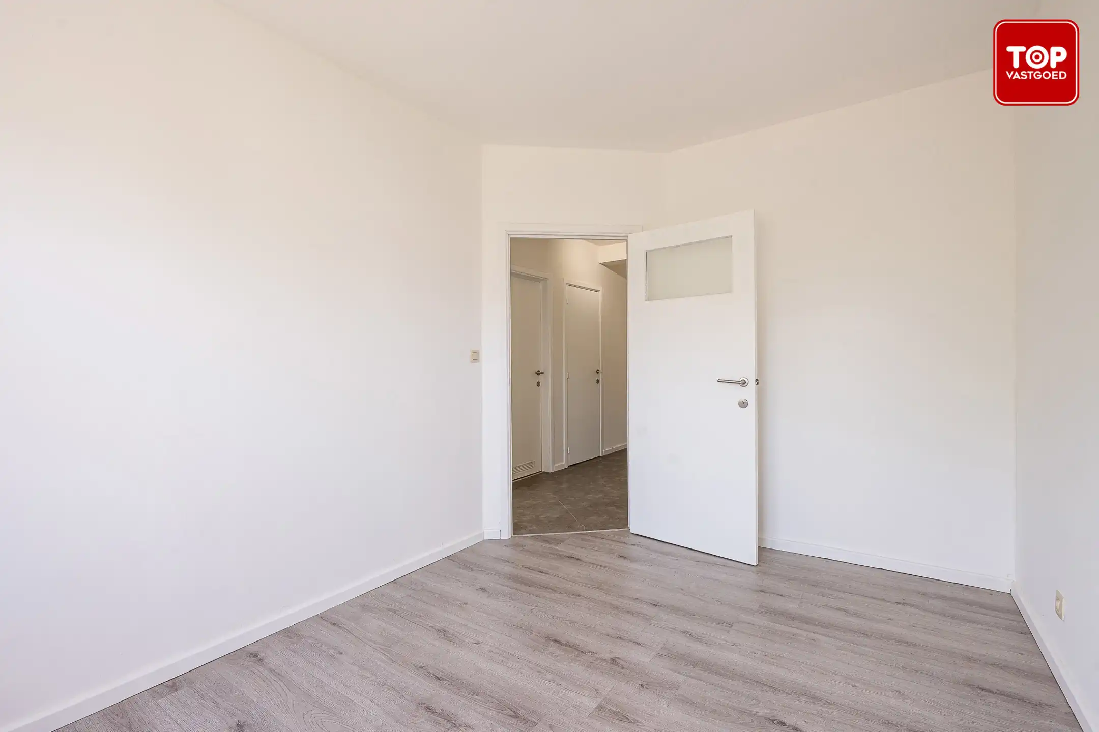 Ruim appartement met garage en tuin op toplocatie  foto 9
