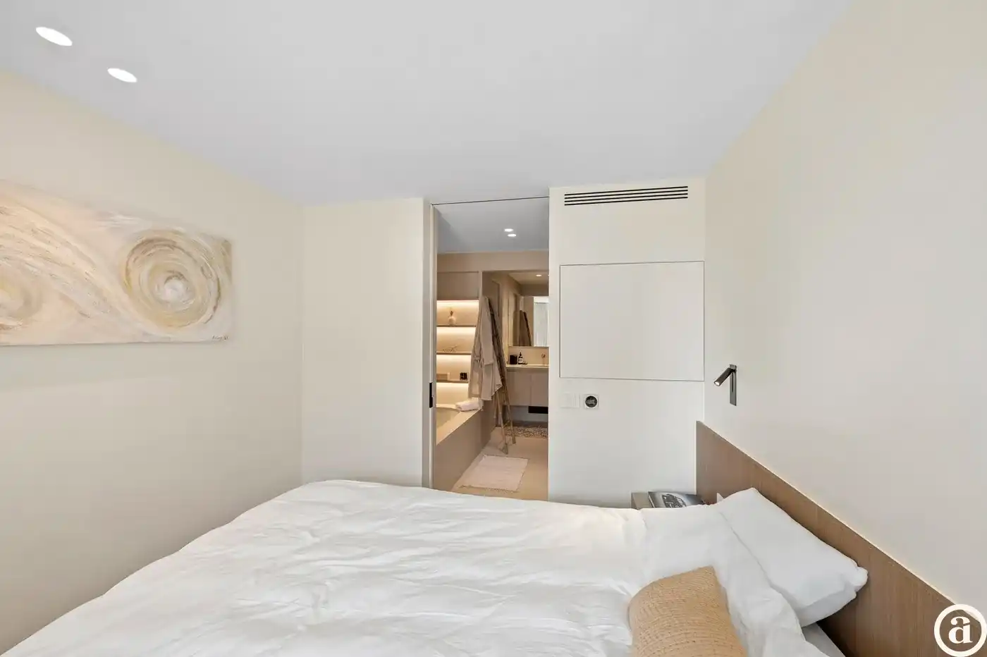 Instapklaar appartement op een topligging Zeedijk-Zoute      foto 12