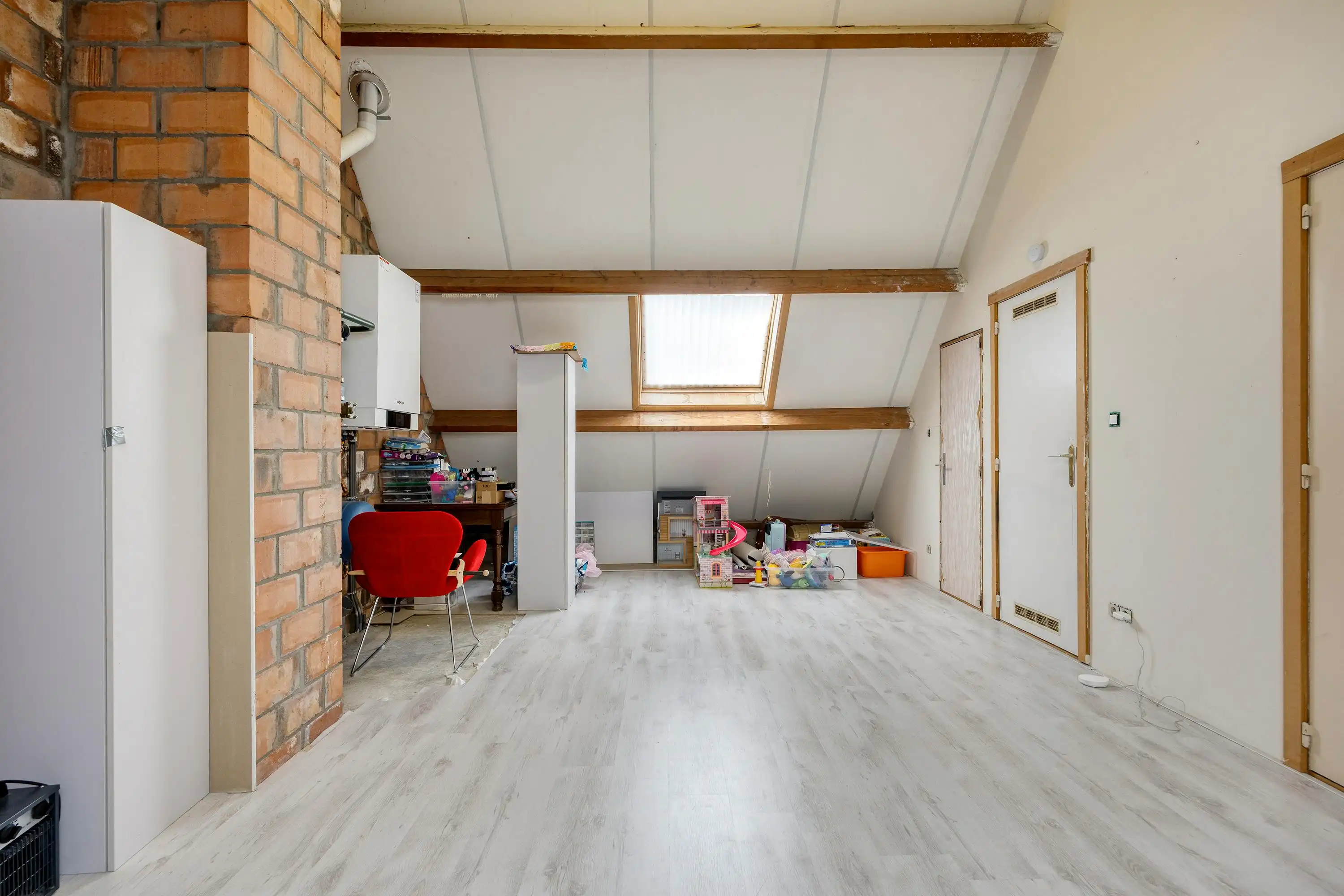 Ruime halfopen bebouwing in centrum Kalmthout te koop! foto 17