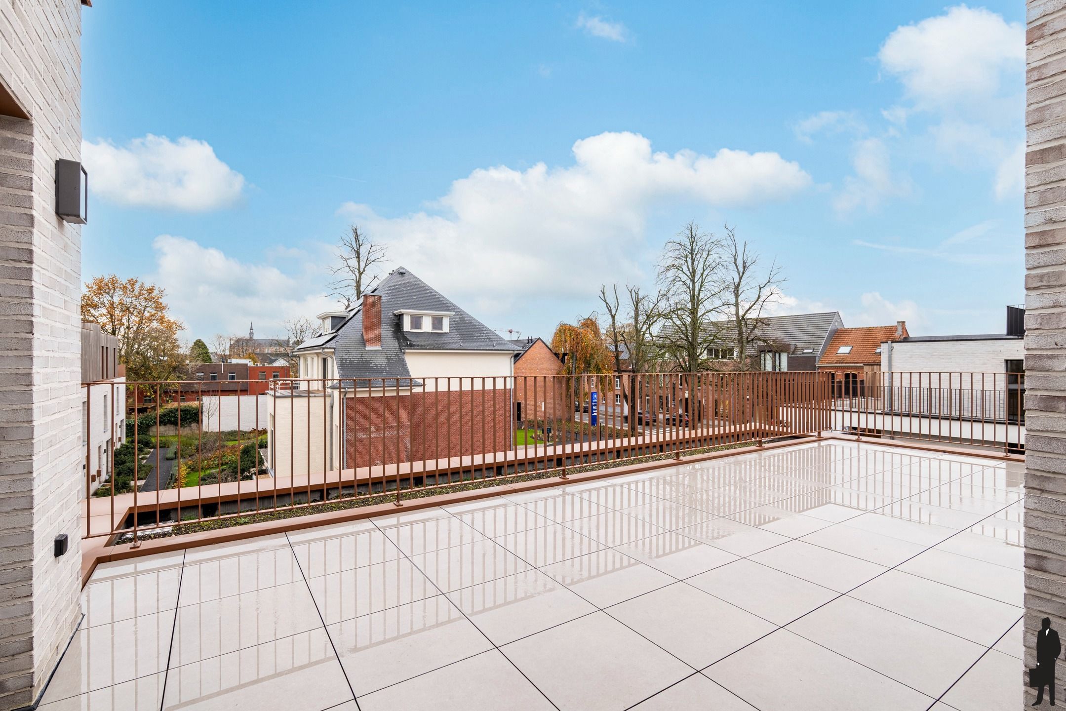 KOOP NU NOG AAN 6%! Stijlvol nieuwbouwproject het Bloemenhof gelegen in het centrum van Hoogstraten! foto {{pictureIndex}}