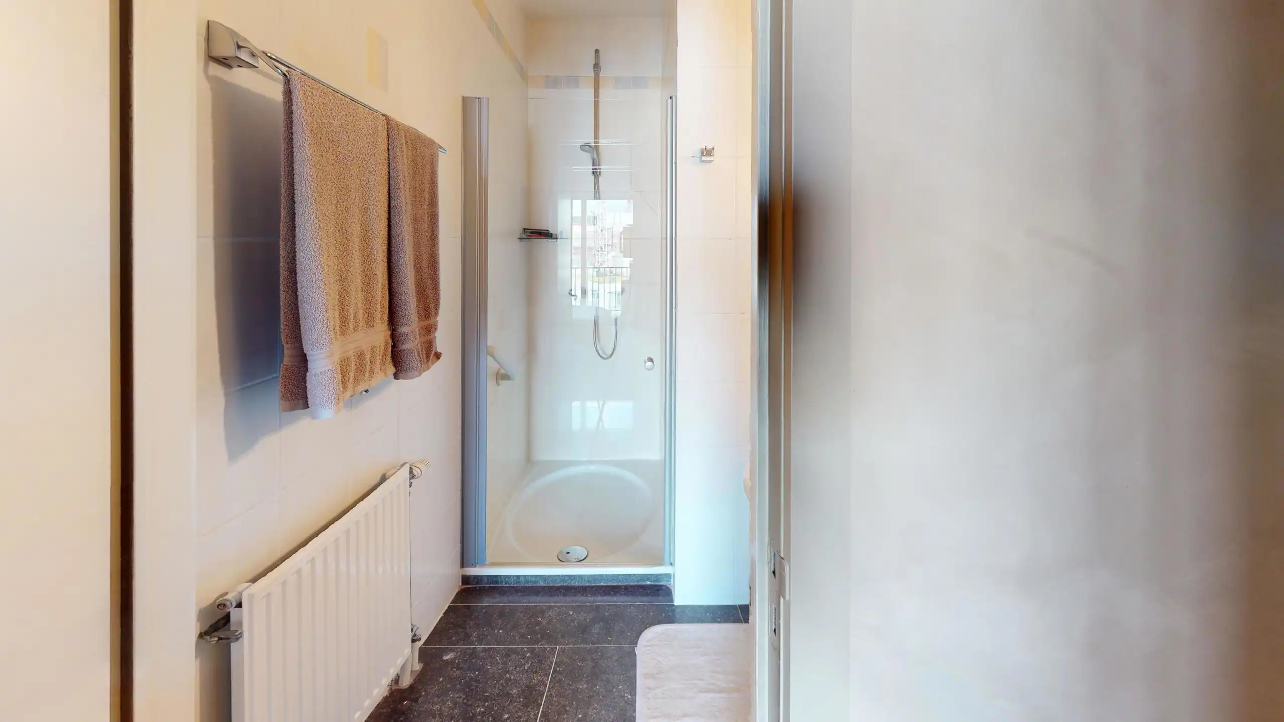 ANTWERPEN CENTRAAL - Gemeubeld appartement  foto 12