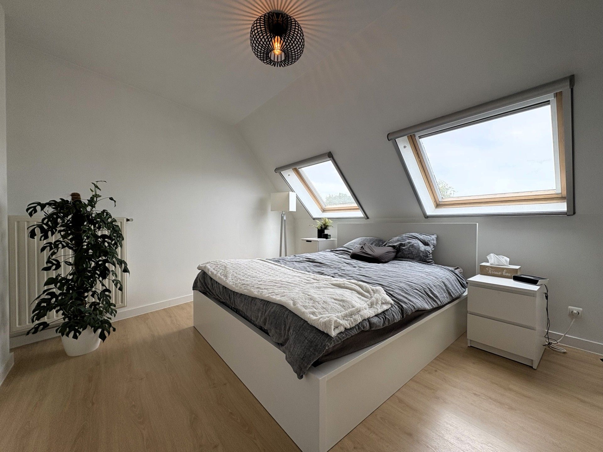 Ruim appartement met 2 slaapkamers en garage foto 6