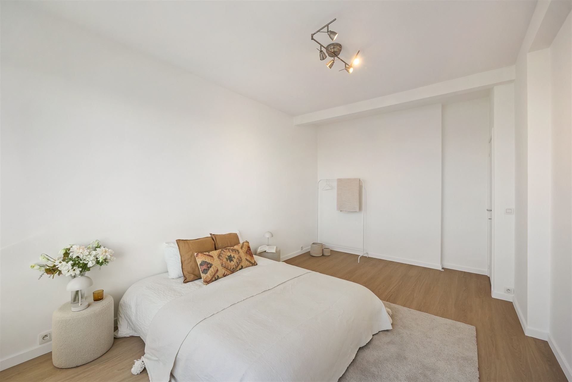 Gerenoveerd appartement met panoramisch uitzicht foto 13