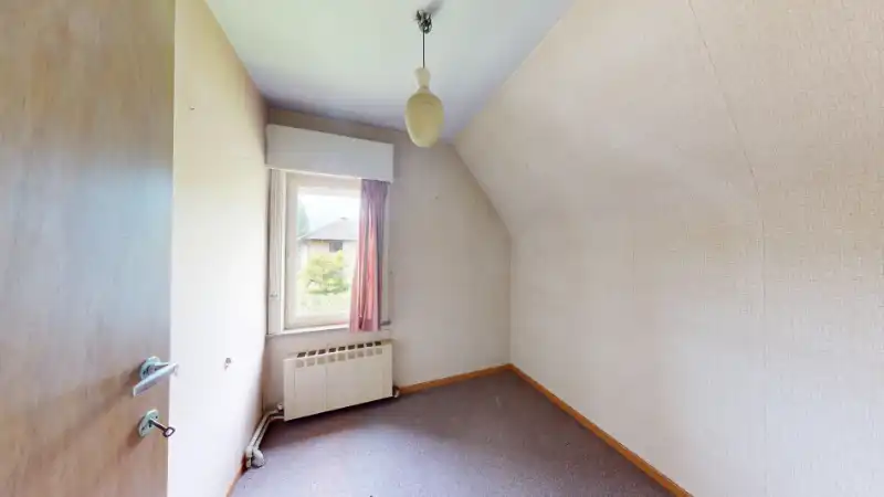 Woning van 155m² in open bebouwing op 10 are 30ca foto 13