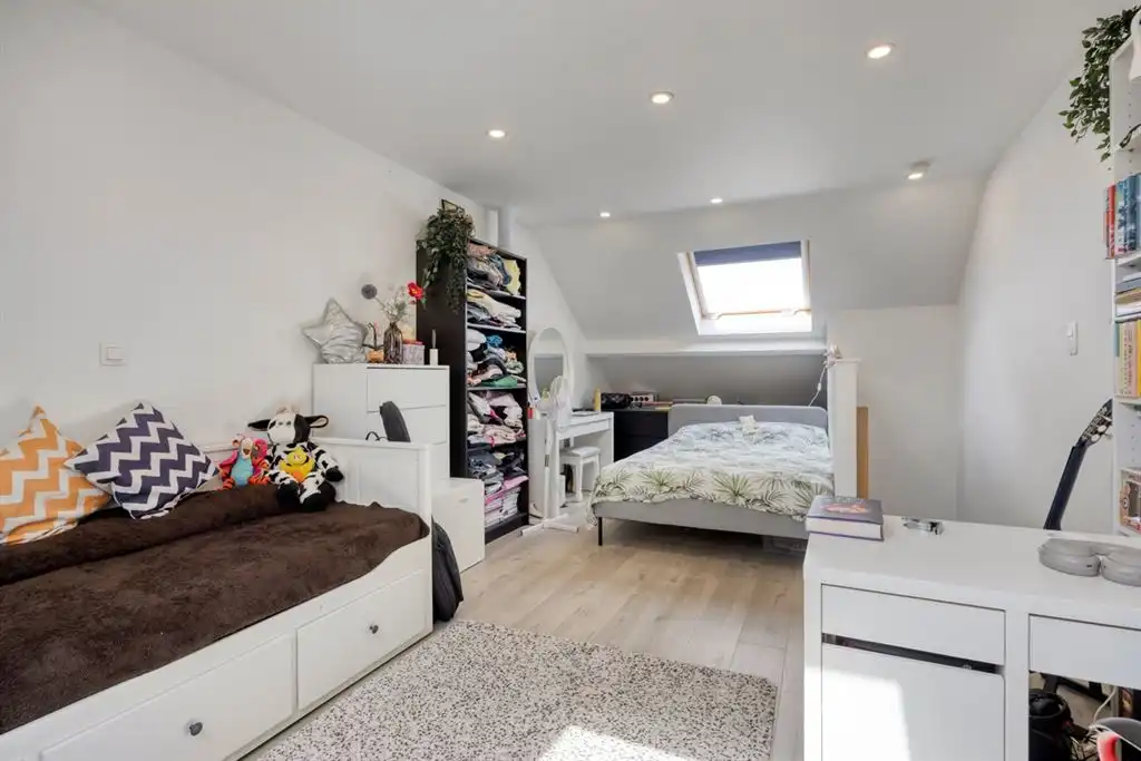 Prachtig gerenoveerde gezinswoning op een toplocatie foto 17