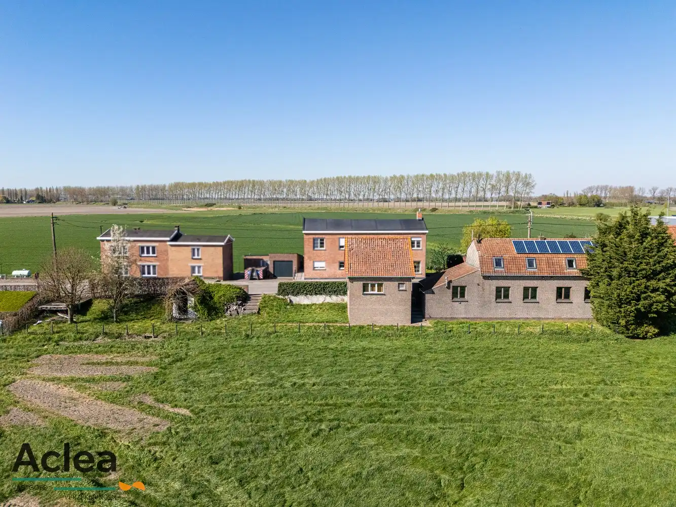 Dijkwoning met prachtig vergezicht foto 2