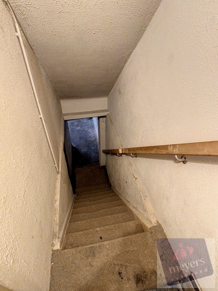 Unieke kans in het hart van Sint-Truiden – woning met dubbele ingang en tal van mogelijkheden! foto 19