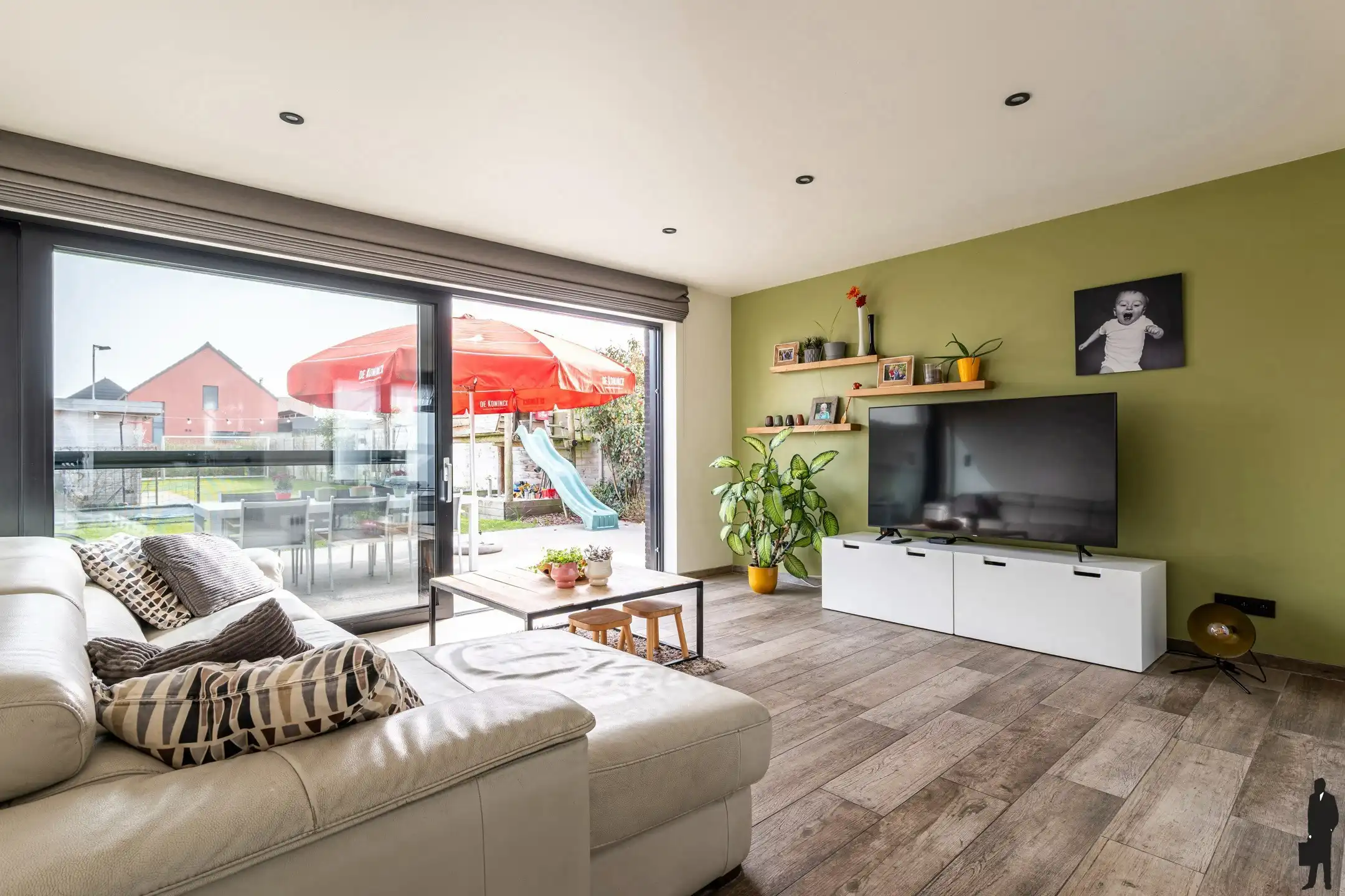 Instapklare woning (2013) met 3 tot 4 slpk in centrum Tielen foto 5