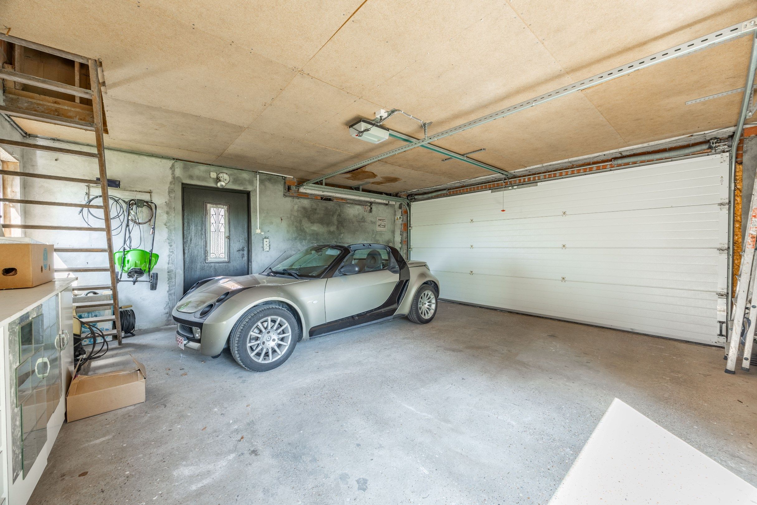 CHARME LANDHUIS  GELEGEN OP 1534 M² foto 33