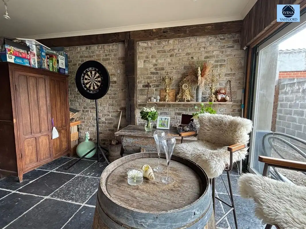 KARAKTERVOLLE WONING MET 5 SLAAPKAMERS foto 3
