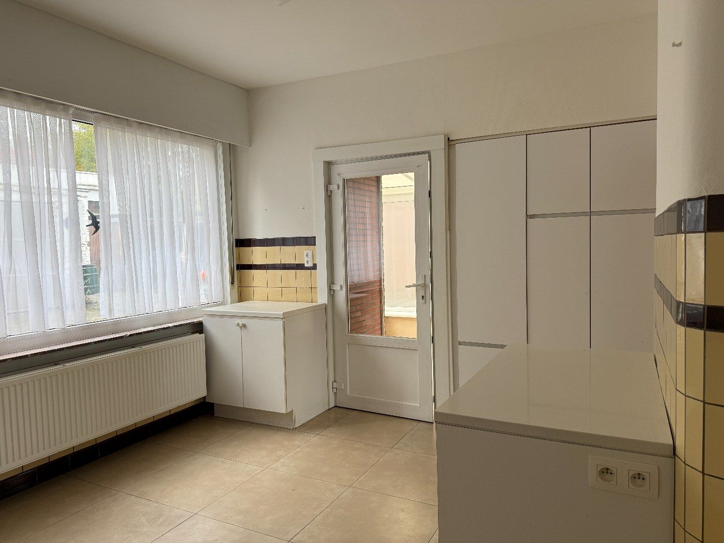 Woonhuis met 2 slaapkamers en garagebox foto 16