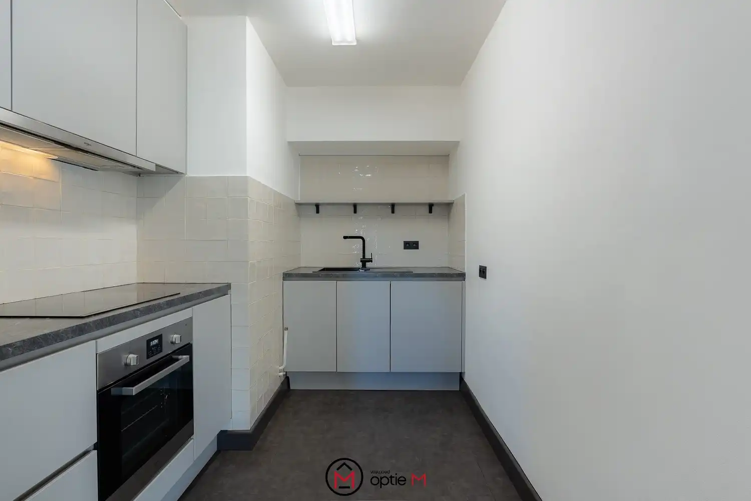 Instapklaar appartement te koop op goede locatie in Hasselt foto 4