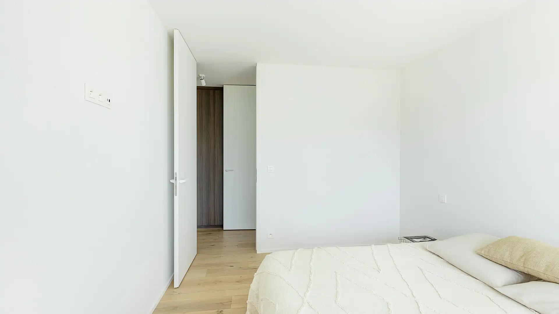 Uitzonderlijk appartement (±200 m²) met terrassen, lift en garage voor 4 wagens foto 31