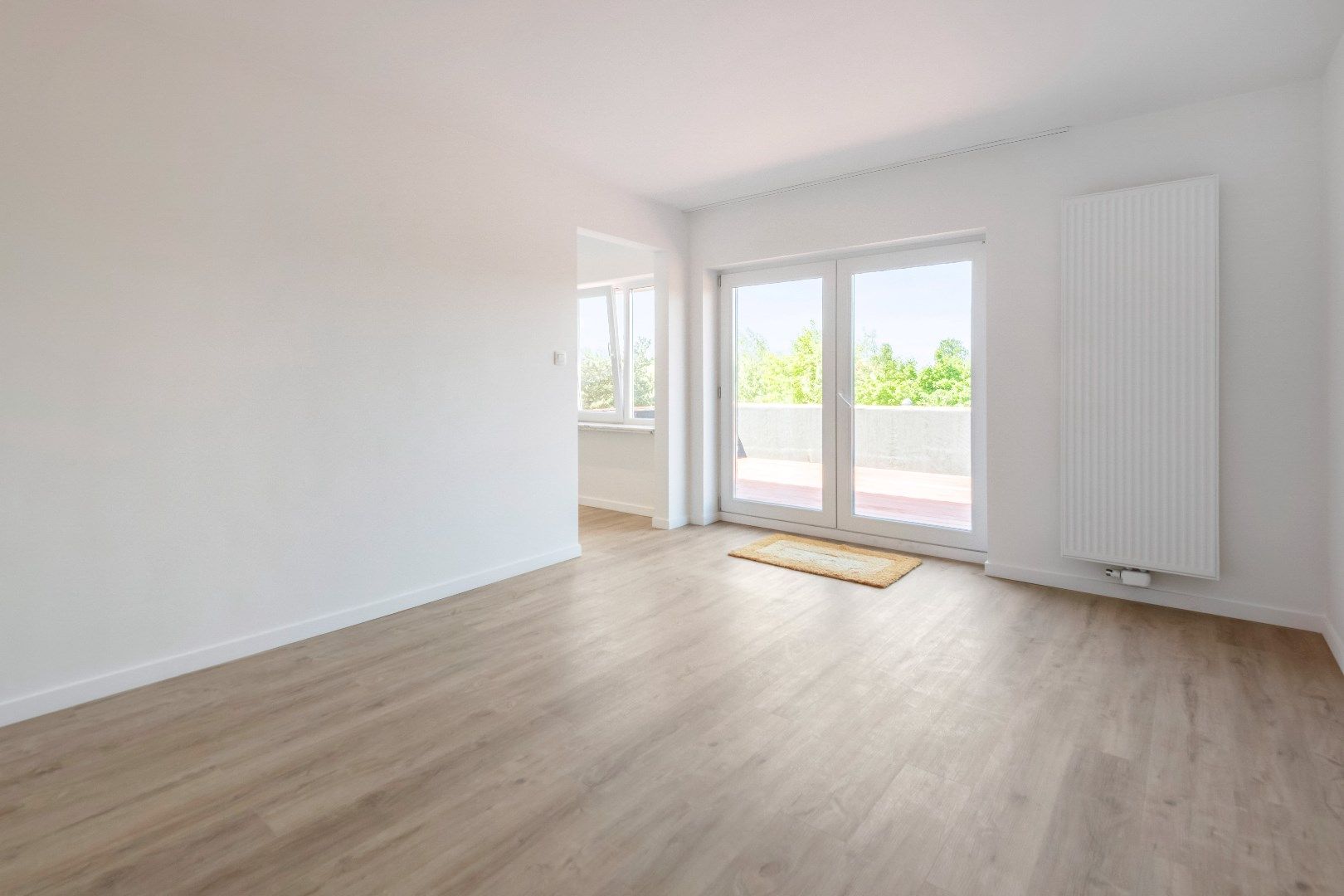 Prachtig gerenoveerde koppelvilla met panoramisch zicht op het Zegemeer. foto 10