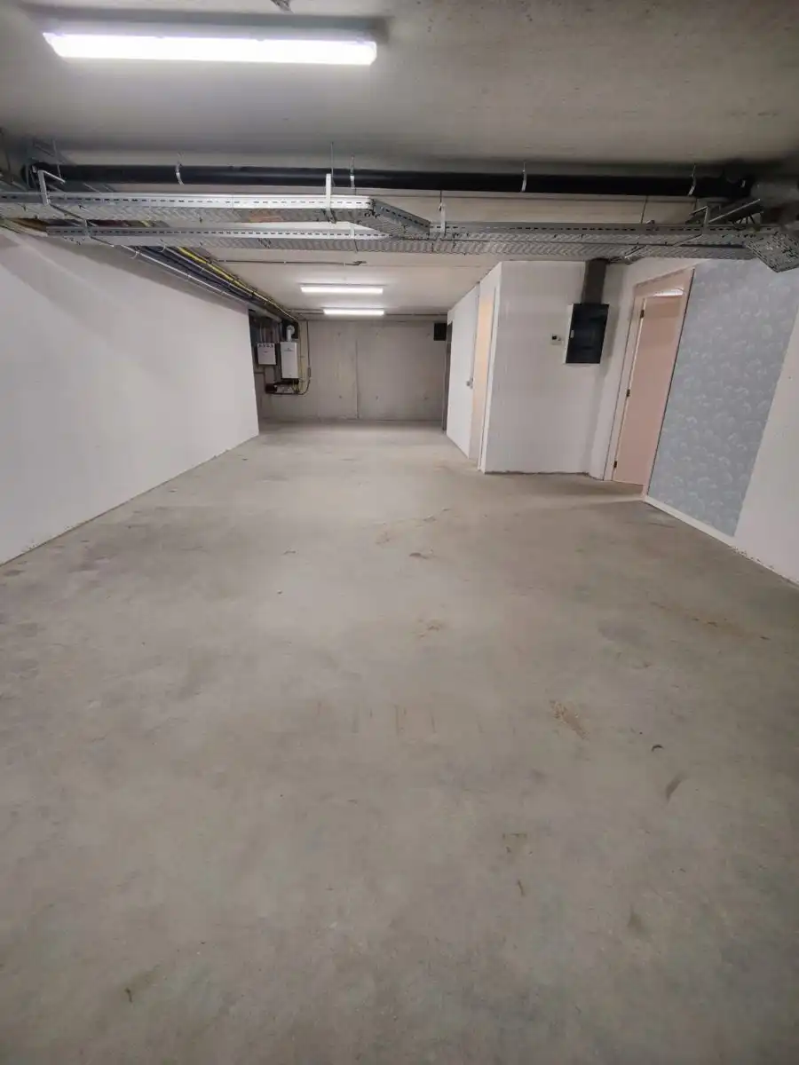 Commerciële ruimte op toplocatie aan het Antwerpse Eilandje foto 5