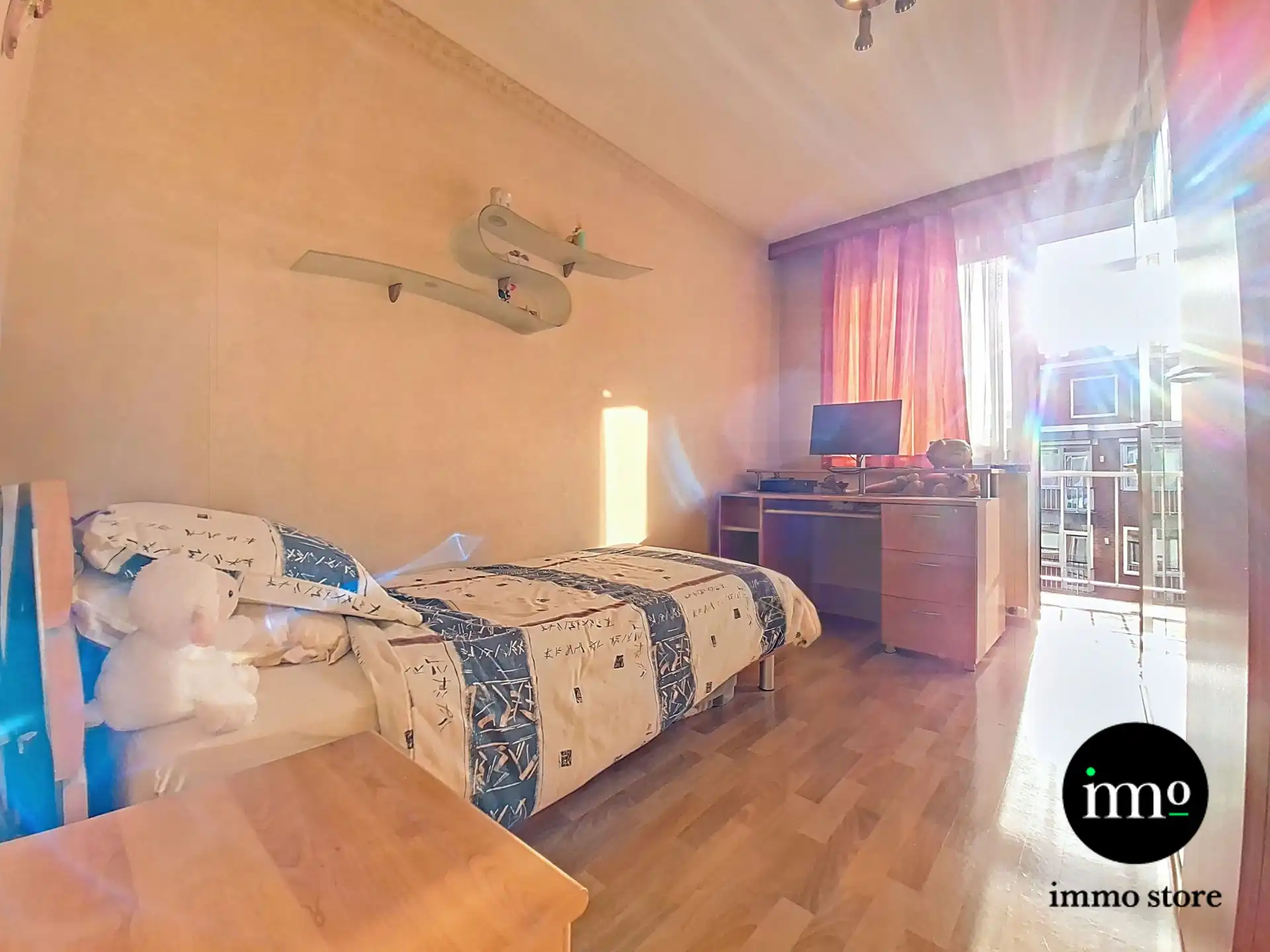 2-slaapkamerappartement met 2 terrassen en 2 parkings foto 9