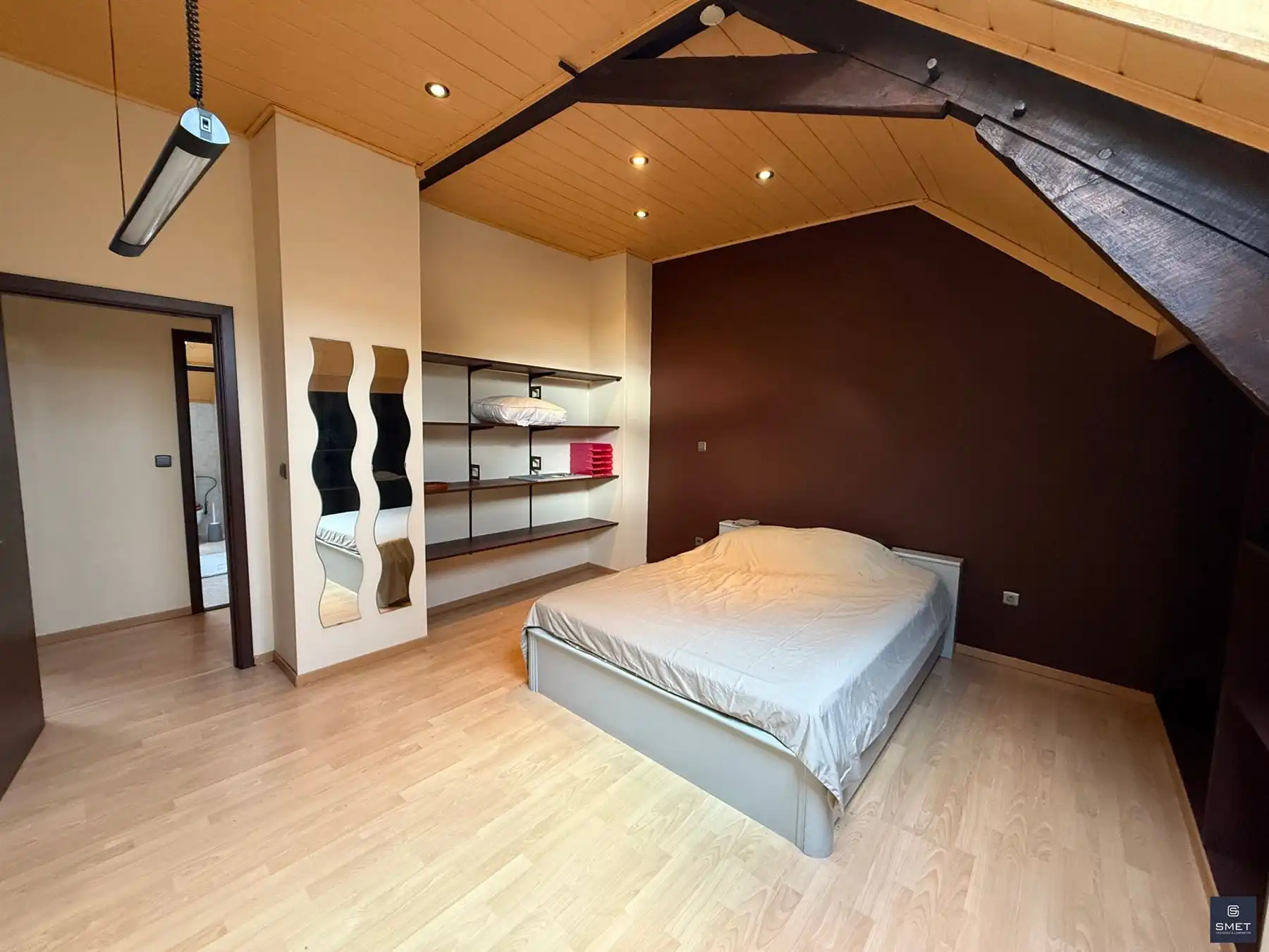 COMMERCIEEL GELEGEN HANDELSRUIMTE foto 18