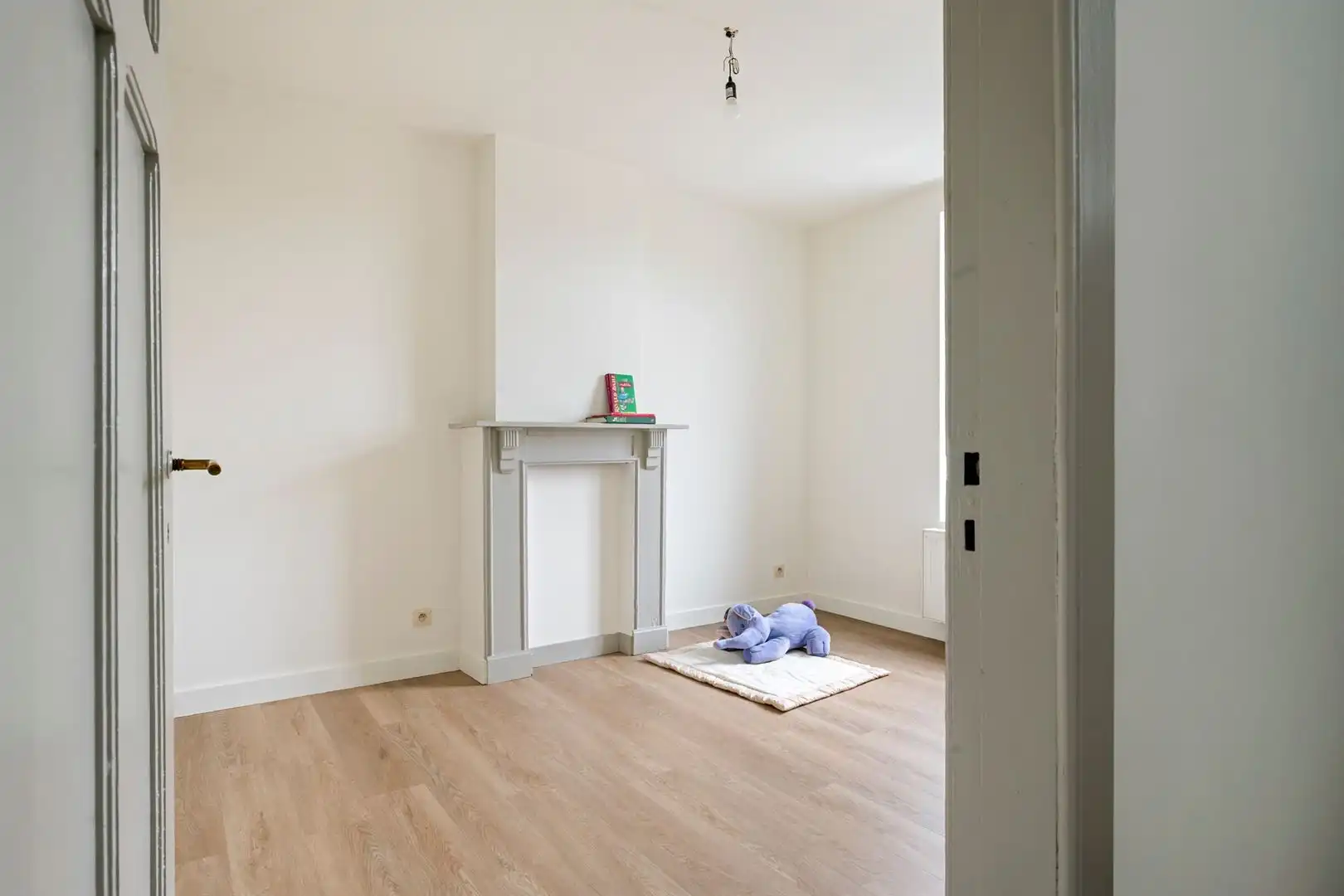 CHARMANTE  WONING MET 3 SLAAPKAMERS EN TUIN foto 20