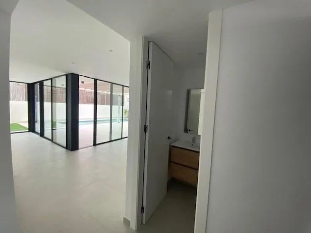 Exclusief wonen onder de zon: moderne villa’s met privézwembad in hartje Lomas de Cabo Roig foto 8