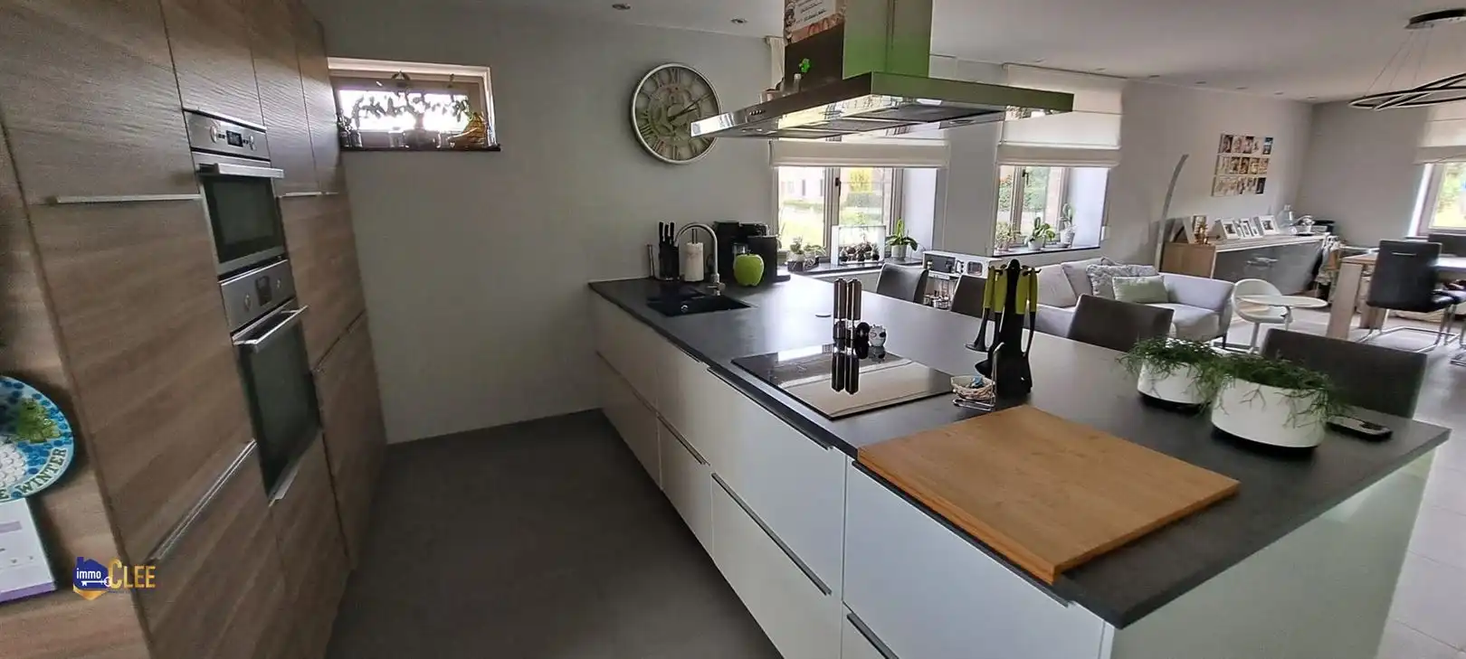 Instapklare woning omgeven door groen foto 6
