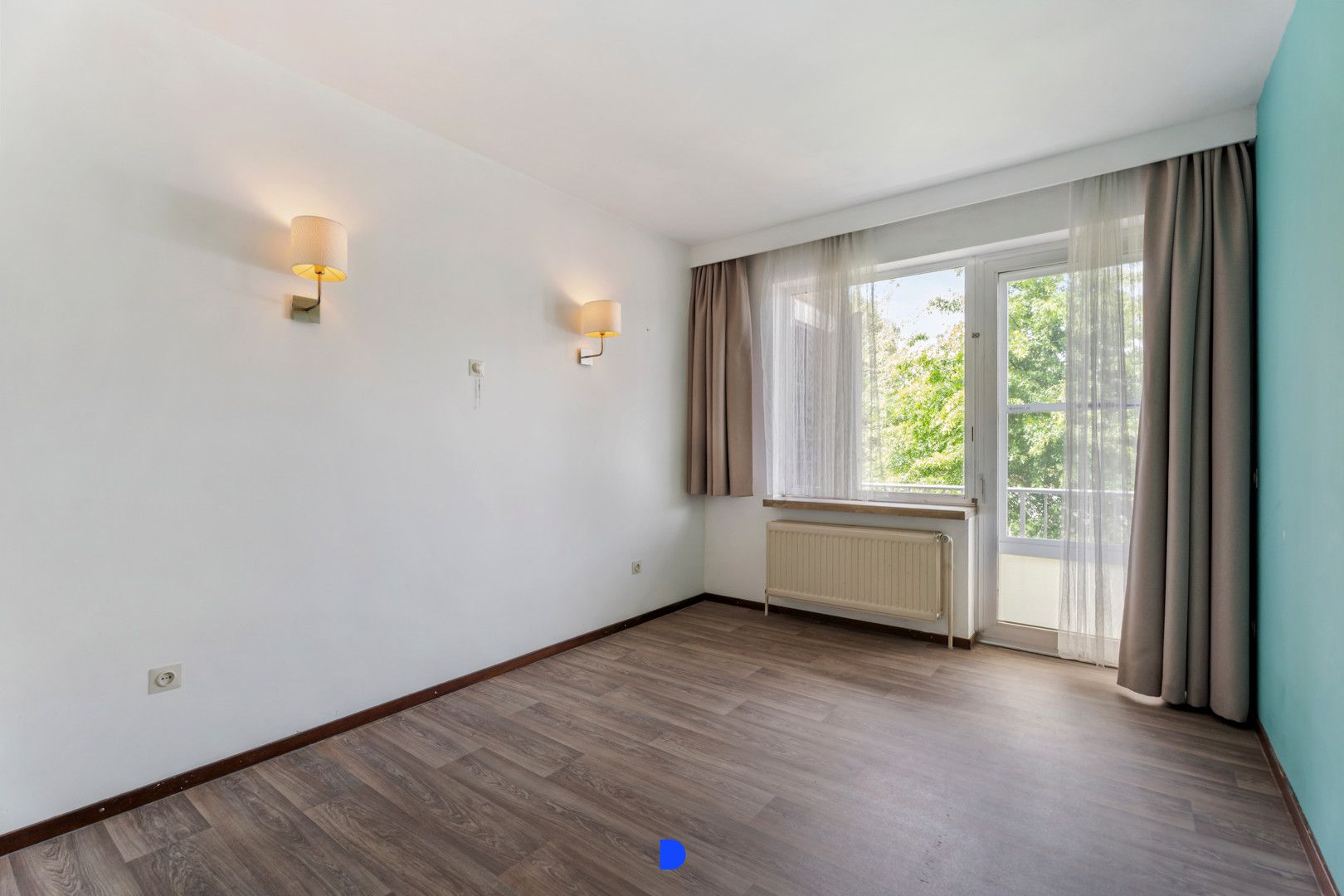 Interessant appartement met 2 slaapkamers en garage! foto 15