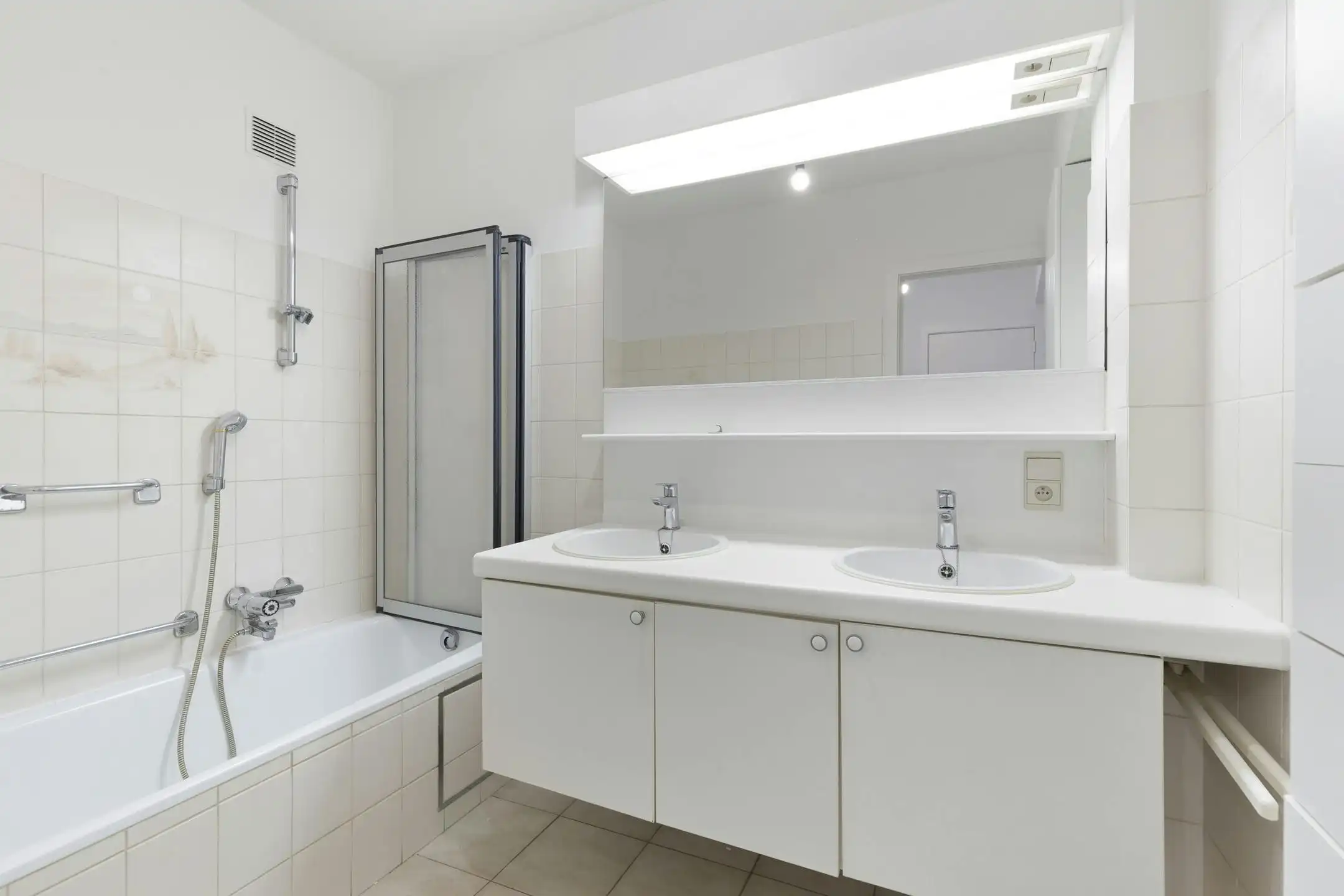 Appartement met 2 slaapkamers te koop in Knokke centrum foto 11