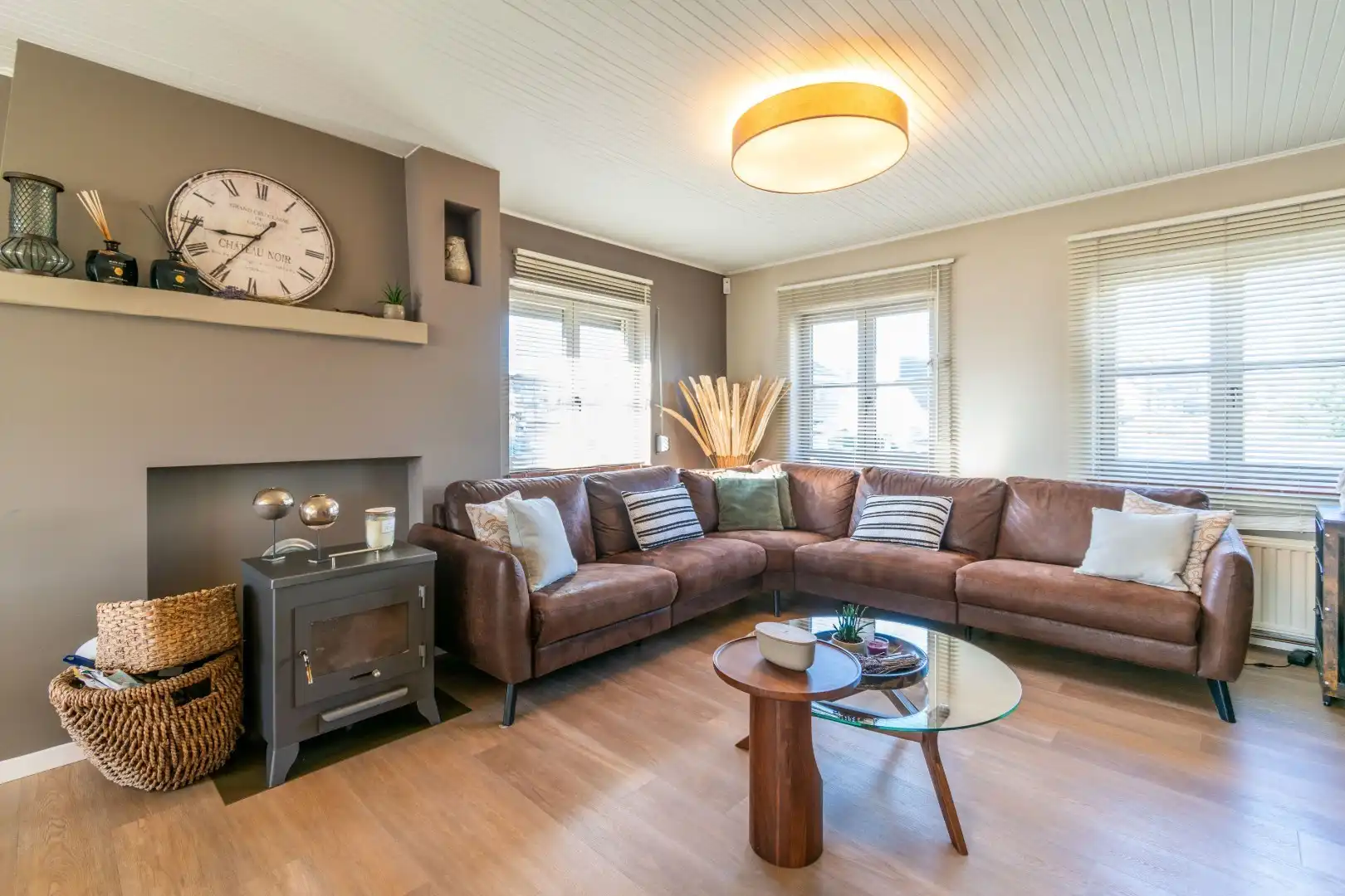 INSTAPKLARE WONING MET 3SLP, TUIN & GARAGE! foto 6