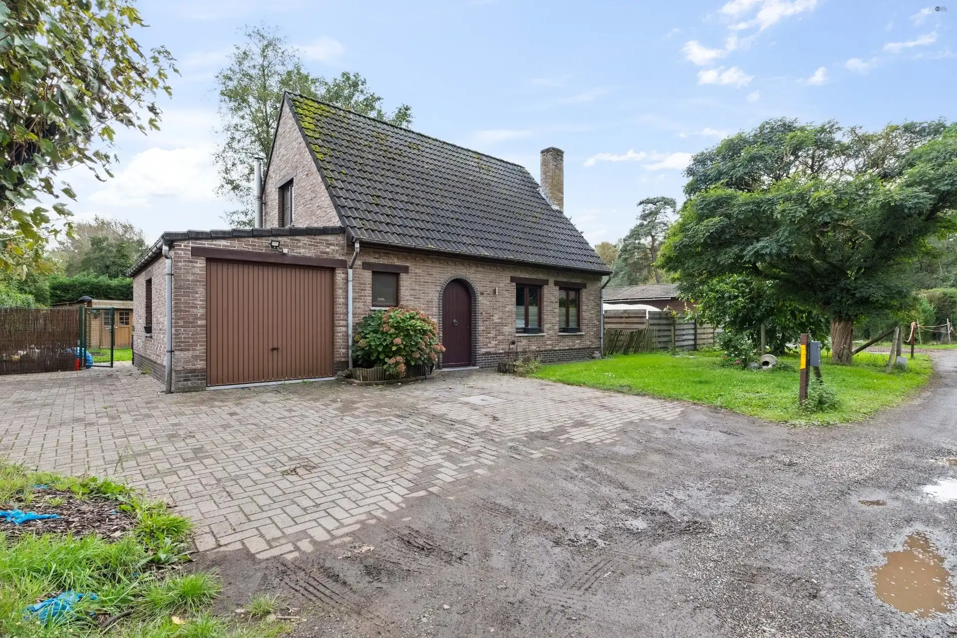 Gezellige recreatiewoning nabij het Stropersbos foto {{pictureIndex}}