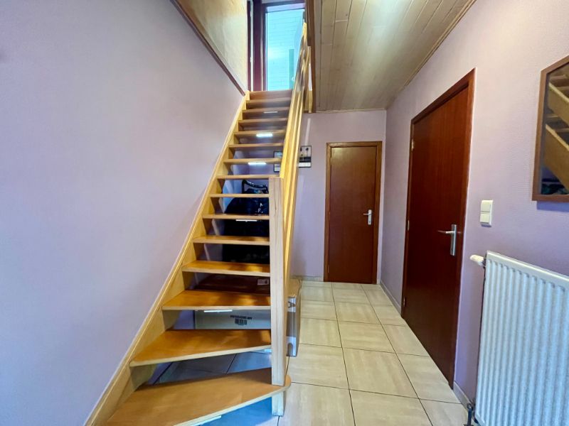 PRACHTIGE VILLA MET DRIE SLAAPKAMERS EN EEN GROTE TUIN foto 2