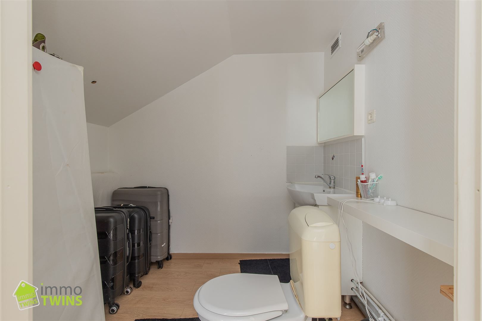 OB met 4 slpks en dubbele uitweg op 980m2 in Lokeren foto 19