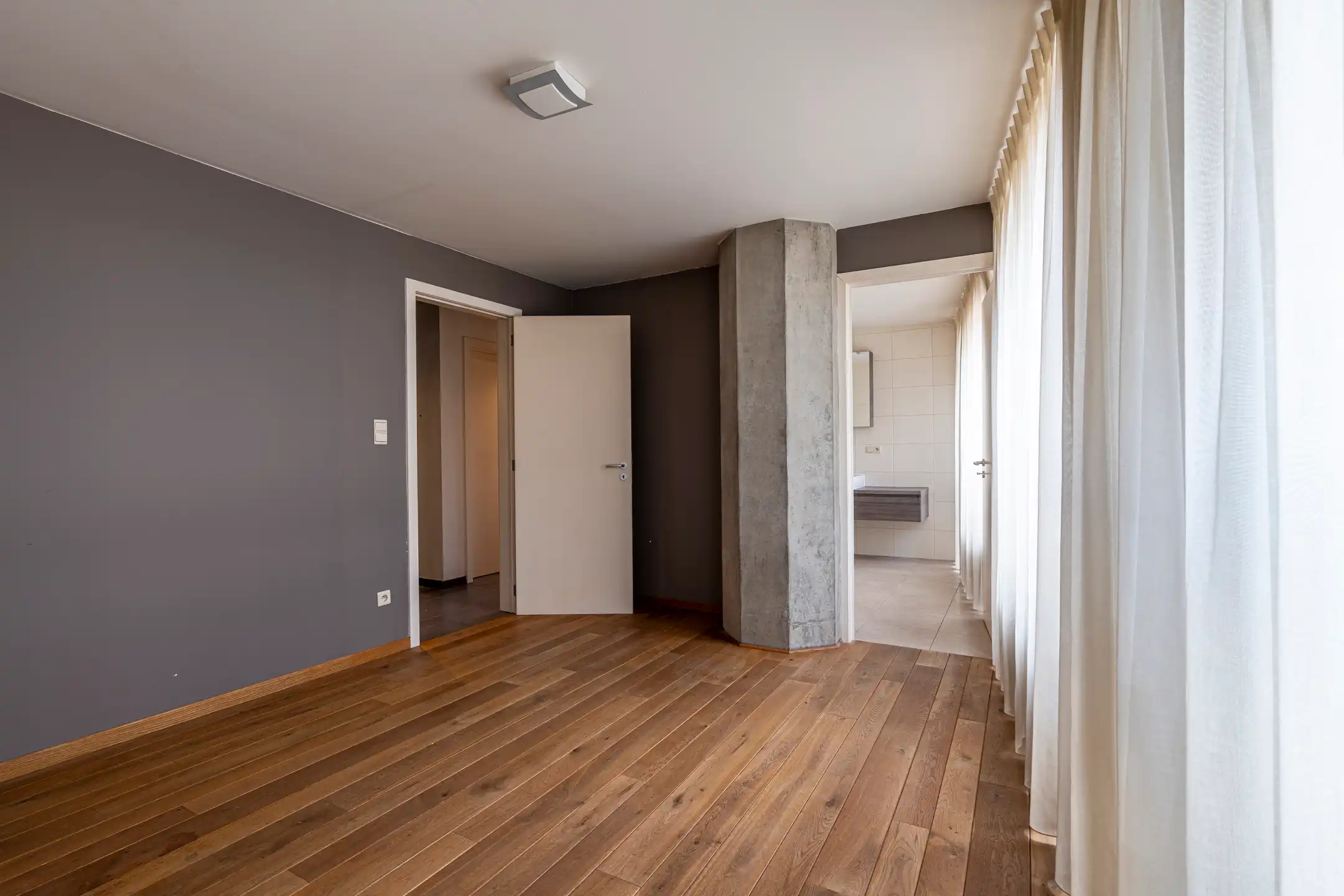 Duplex in loftstijl inclusief ondergrondse parking op de Grote Markt foto 11