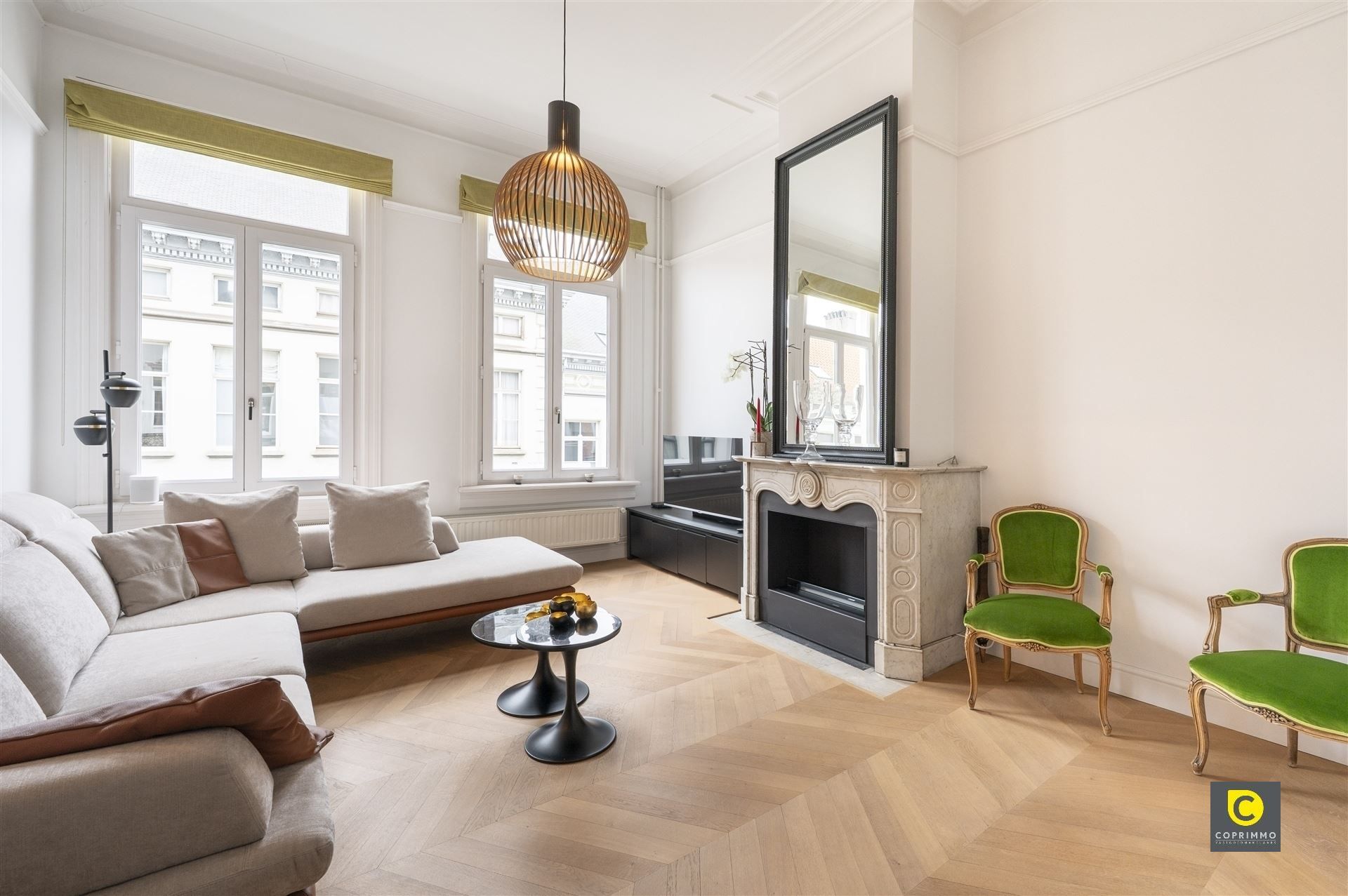 Unieke meesterwoning met garage foto 9