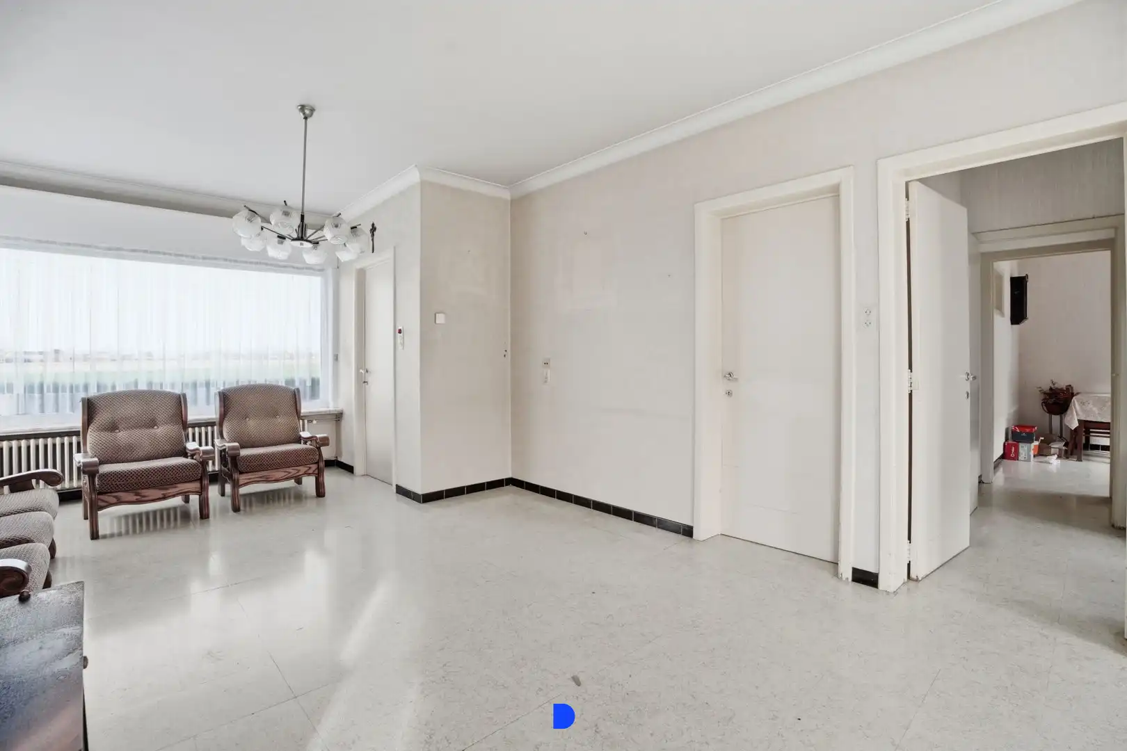 Hoeve met bijgebouwen en stallingen op 4.593m². foto 6