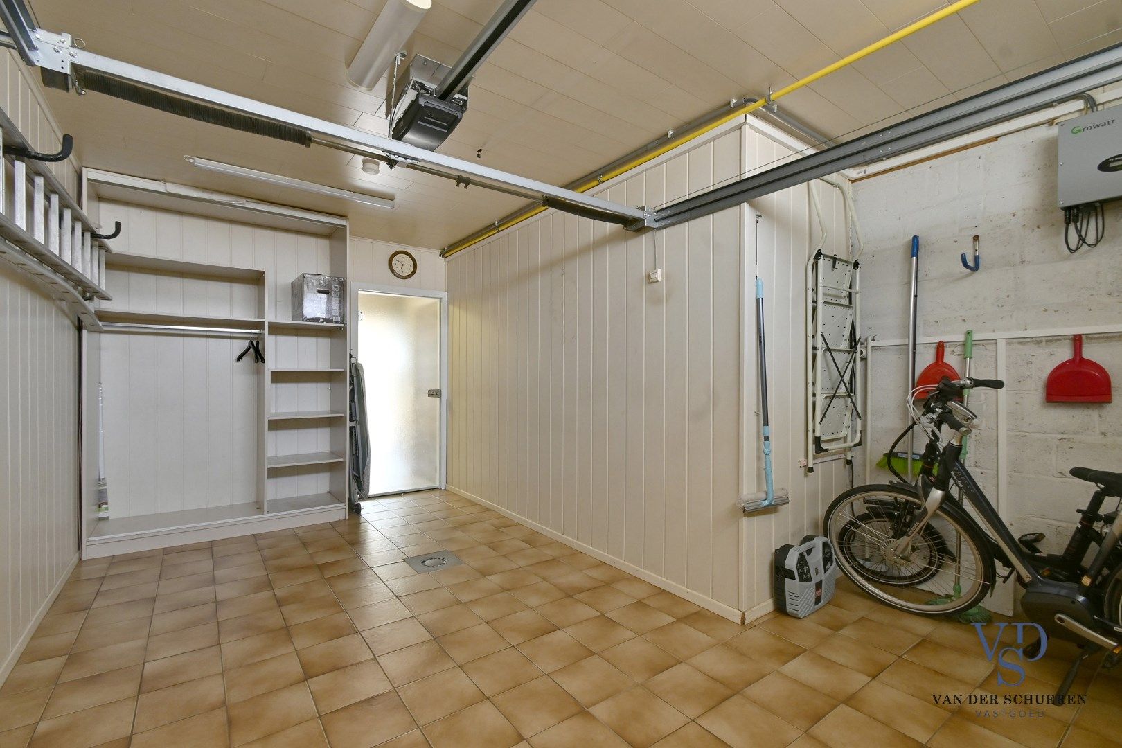 Degelijke, instapklare gezinswoning in Deerlijk  foto 15