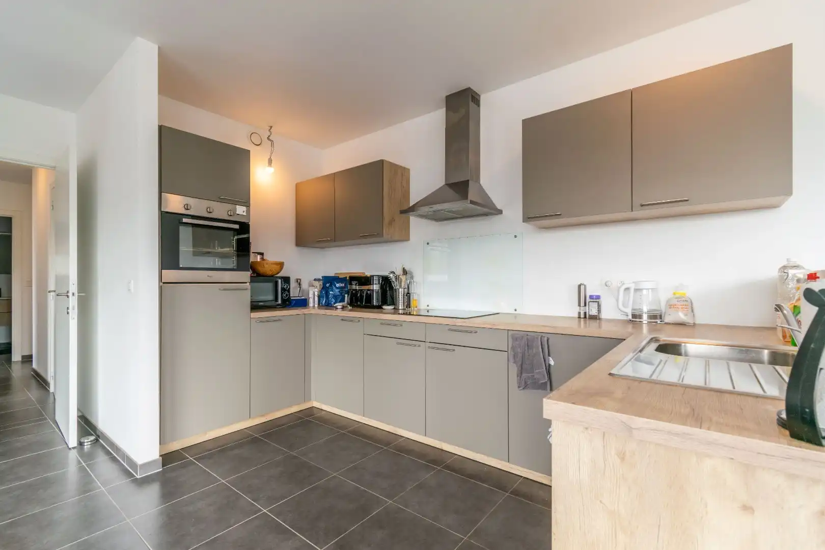 Een recent en zongericht appartement te Halle! foto 10