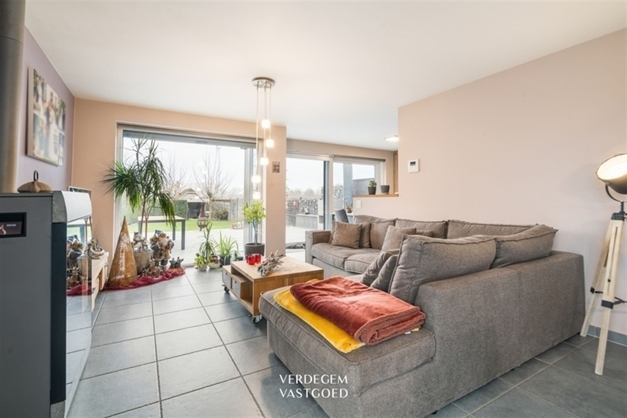 Mooie familiewoning met 4 slaapkamers en zuid tuin foto 5