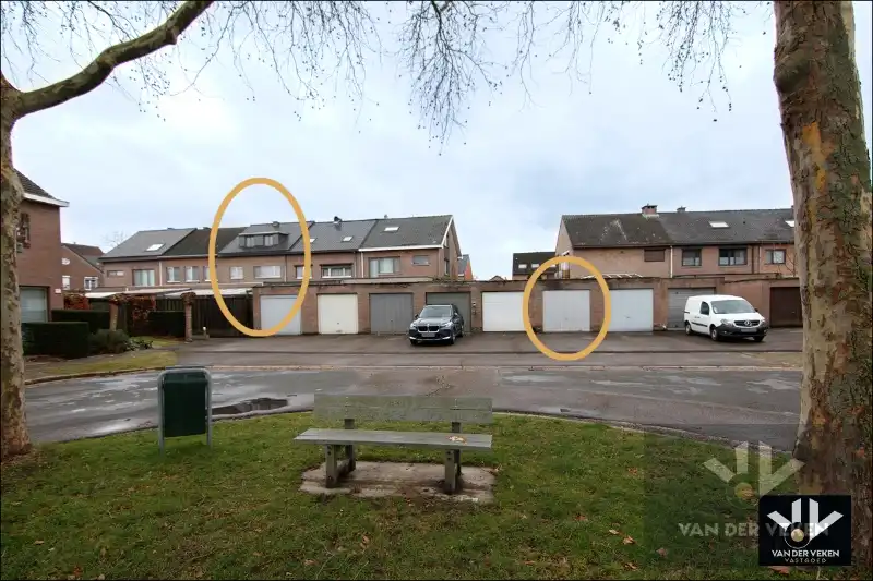 DEGELIJKE GEZINSWONING  MET GARAGE  IN DE SINT-CATHARINAWIJK foto 33