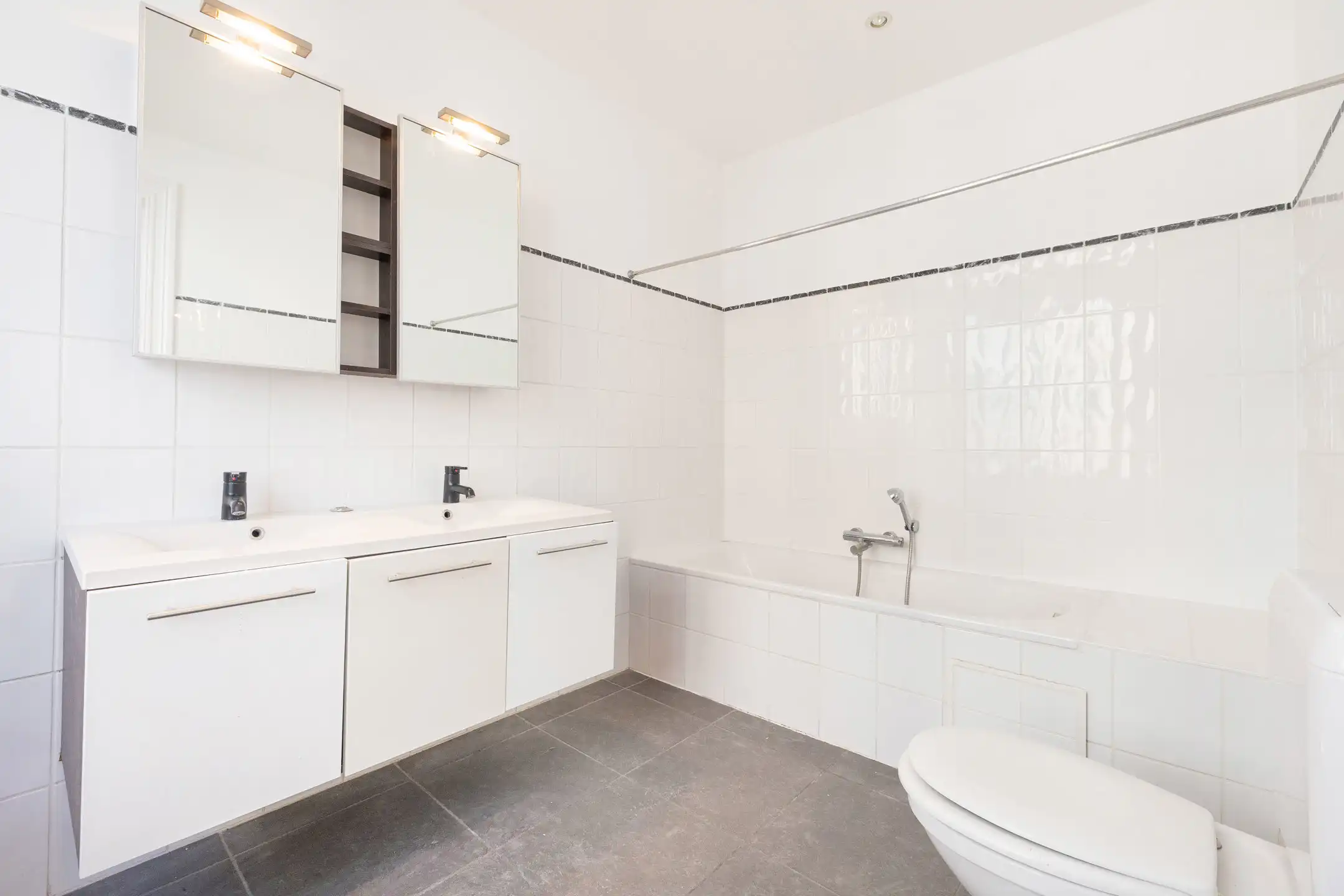 Appartement op een steenworp afstand van de Jardins du Roi! foto 13