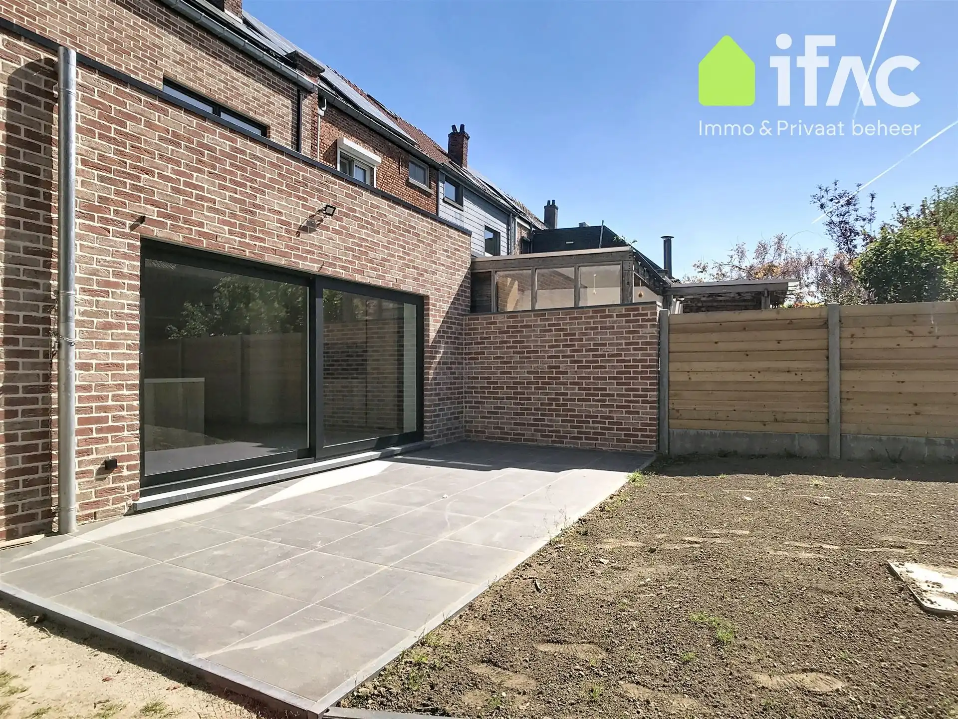 Volledig gerenoveerde (EPC A!) woning op toplocatie foto 16