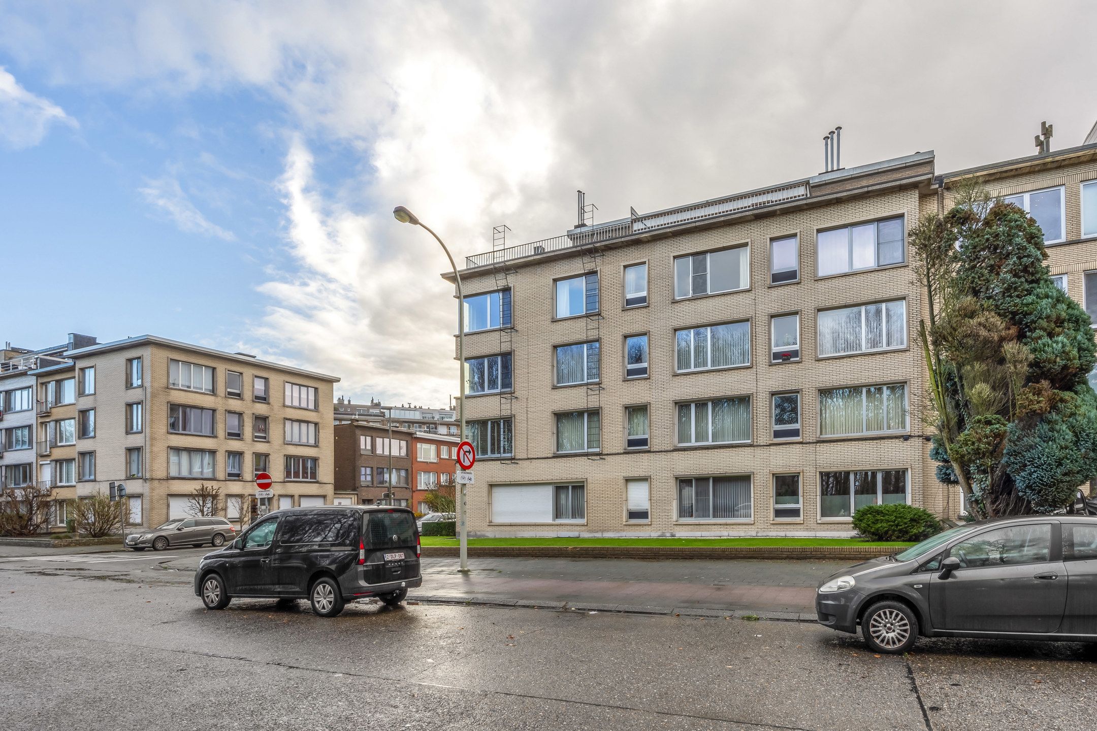 Mooi hoekappartement met open keuken en 1 slaapkamer foto 20