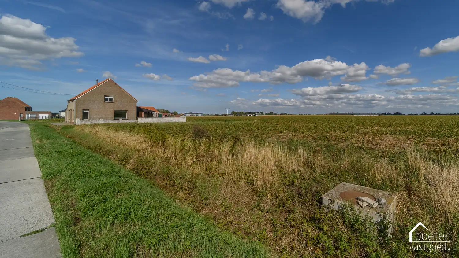Leisele :Landelijk gelegen renovatiewoning op 1.477 m² grondoppervlakte met prachtig open zicht. foto 3