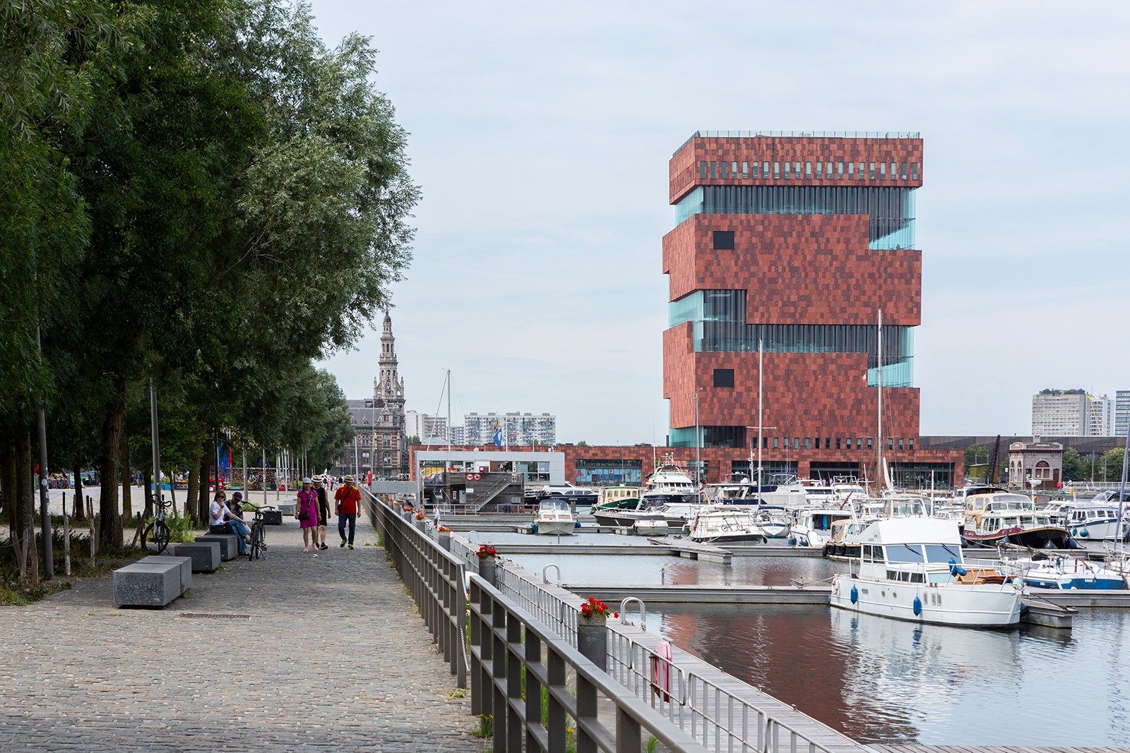 Wonen nabij het water met ruimte en mogelijkheden foto 32