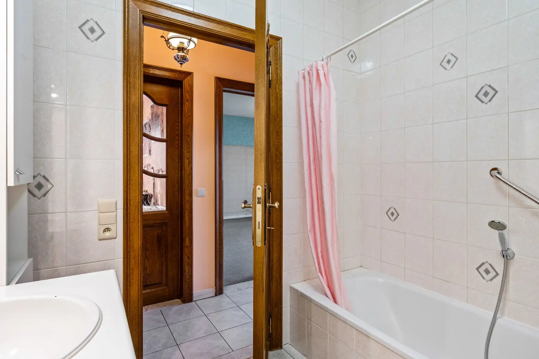 Goed gelegen 3-slaapkamerappartement op de 4de verdieping met 2 terrassen foto 14