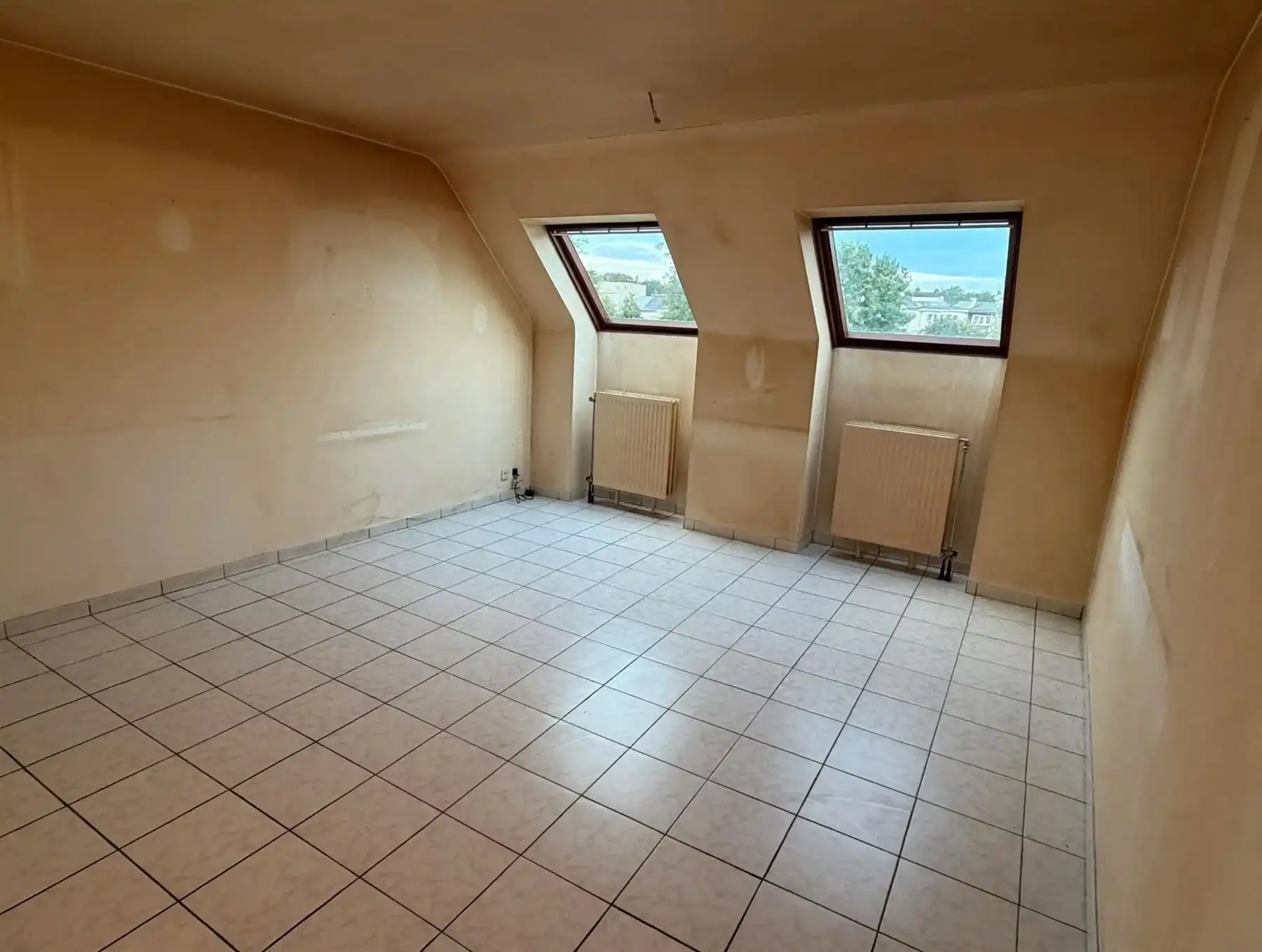 Gezellig appartement met 1 slaapkamer en parking foto {{pictureIndex}}