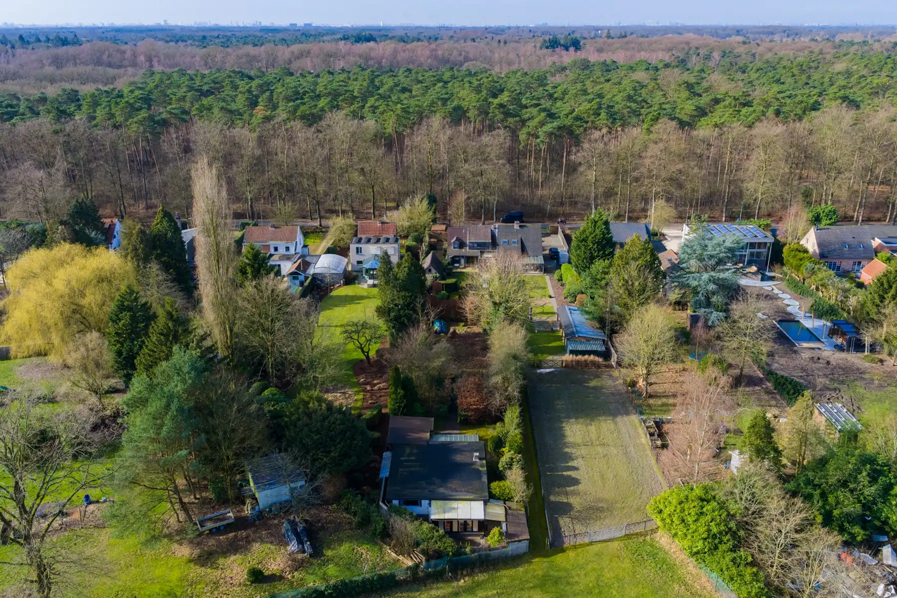 Charmante halfopen woning met polyvalent bijgebouw foto 20