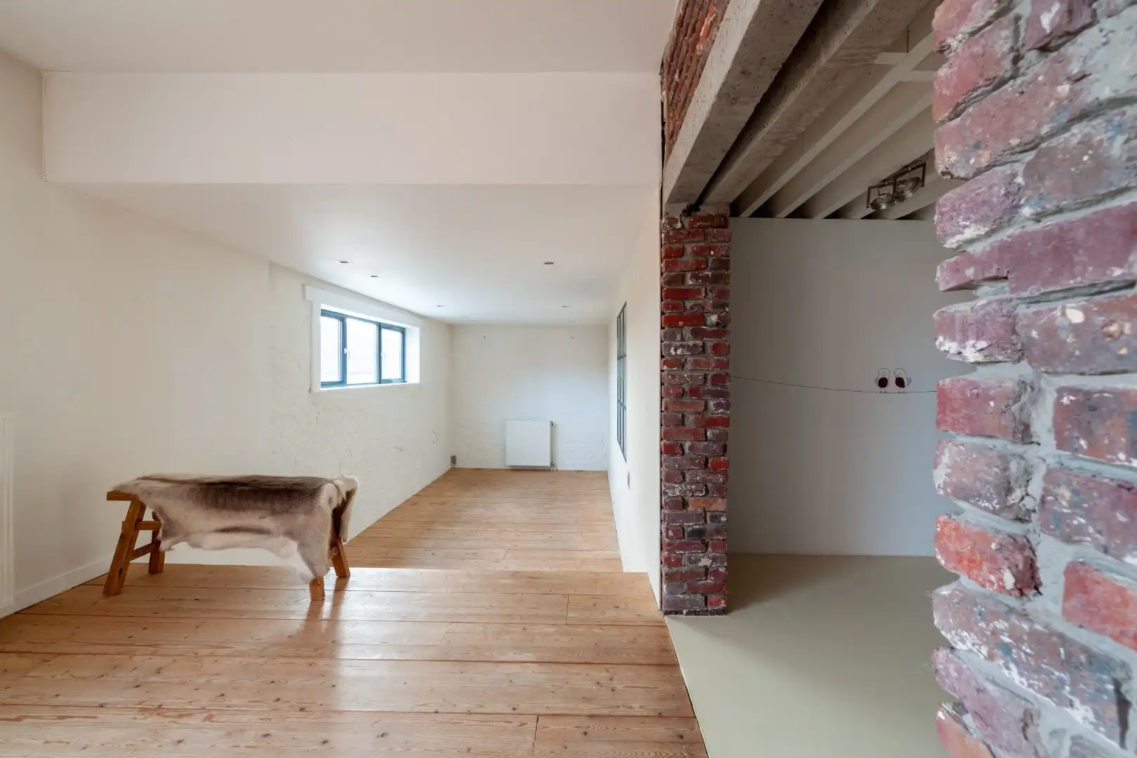 UNIEKE, KARAKTERVOLLE LOFT MET 2 TERRASSEN IN 'THE LOWER FACTORY' TE ARDOOIE foto 3