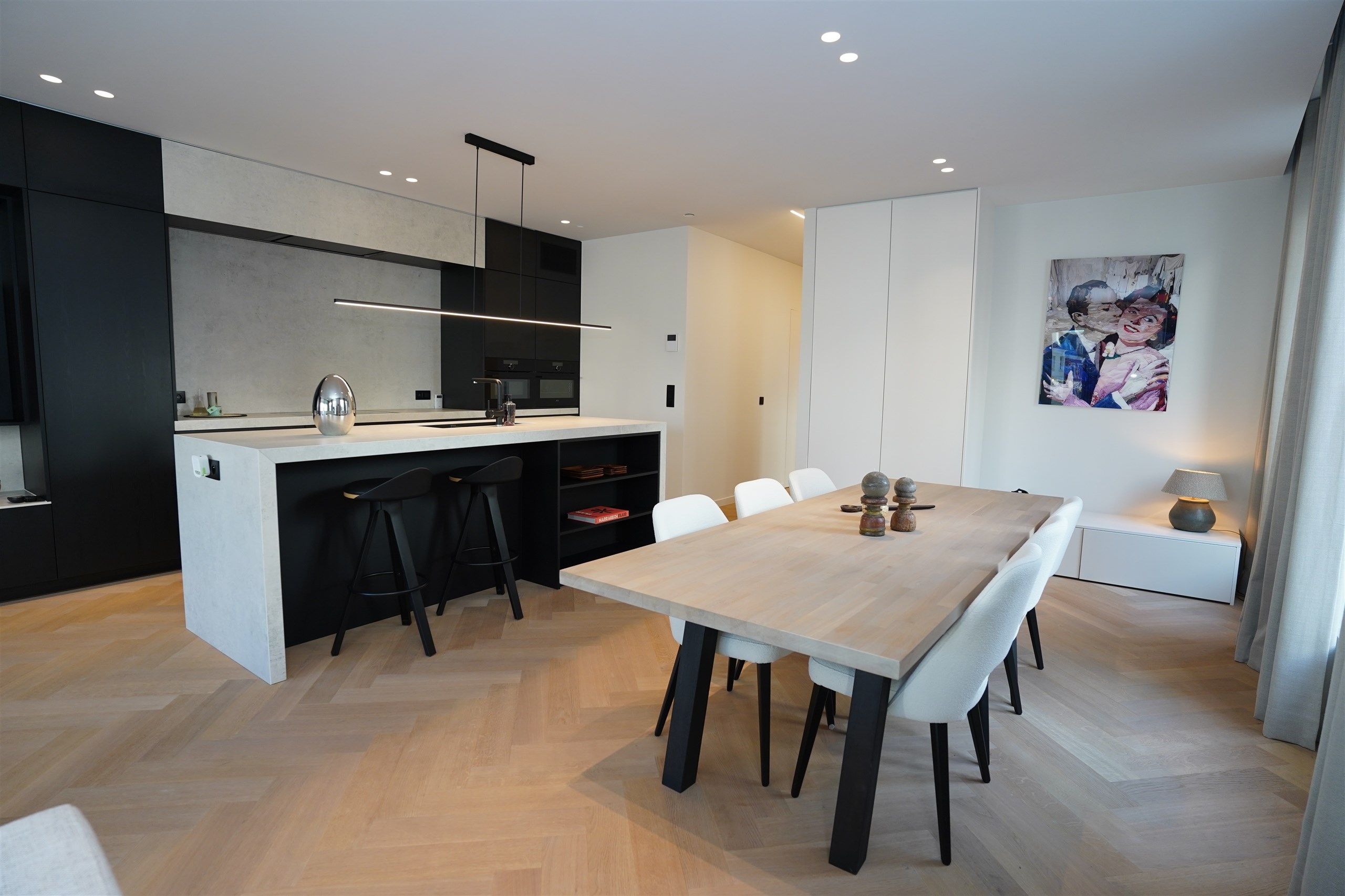 First Sale: vrijdag 9/1 (16.00-20.00) & zaterdag 10/1 (9.00 - 17.00) foto 3