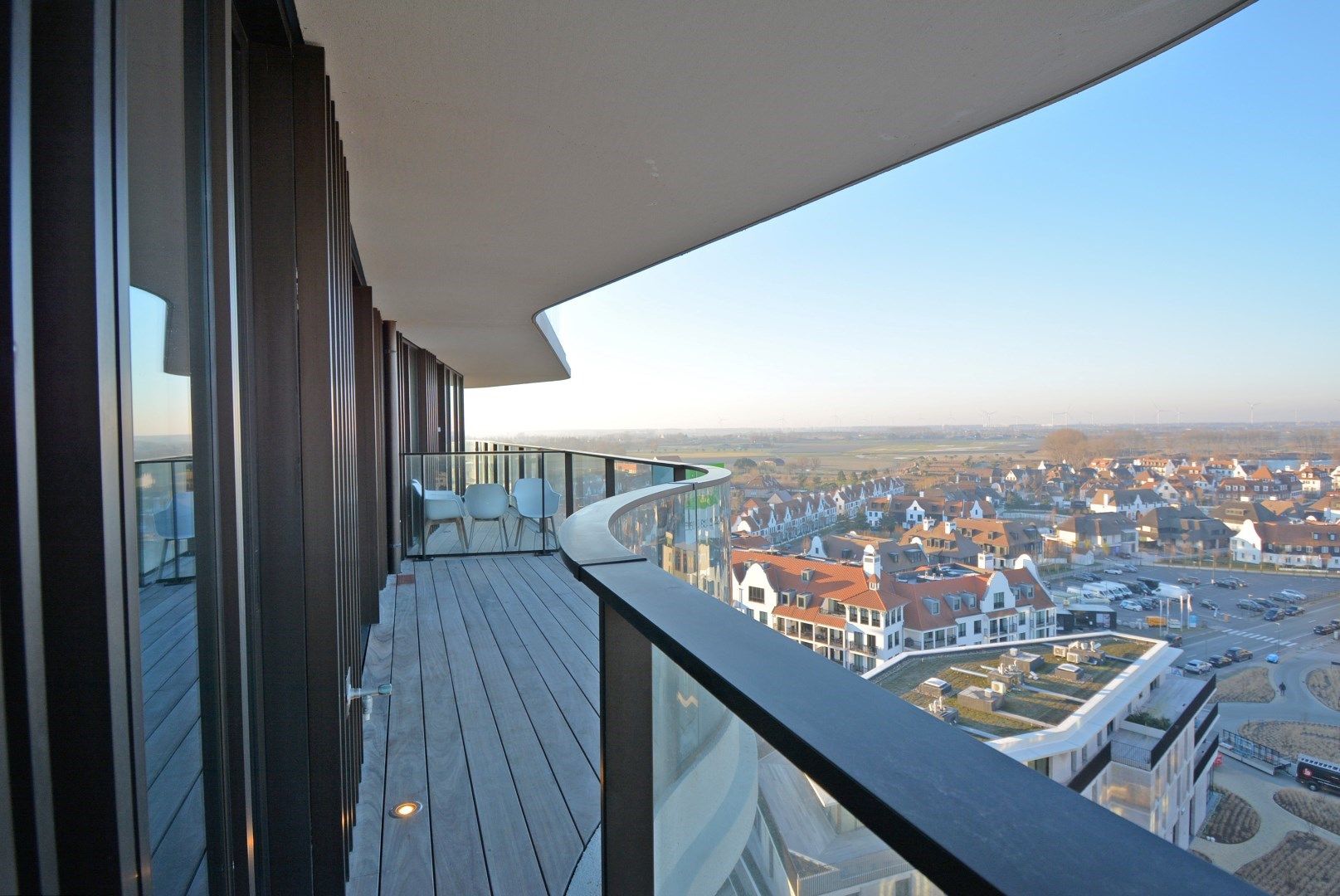 Stijlvol appartement in perfecte staat in nieuwbouwresidentie The Tower. foto 4